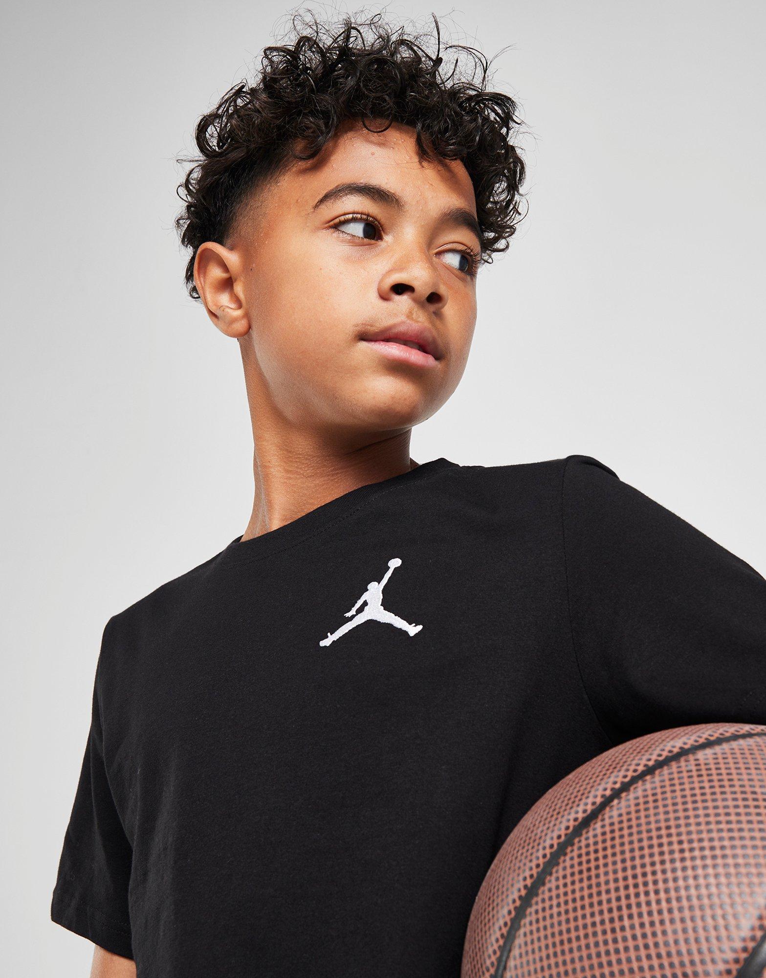 black jordan t shirt