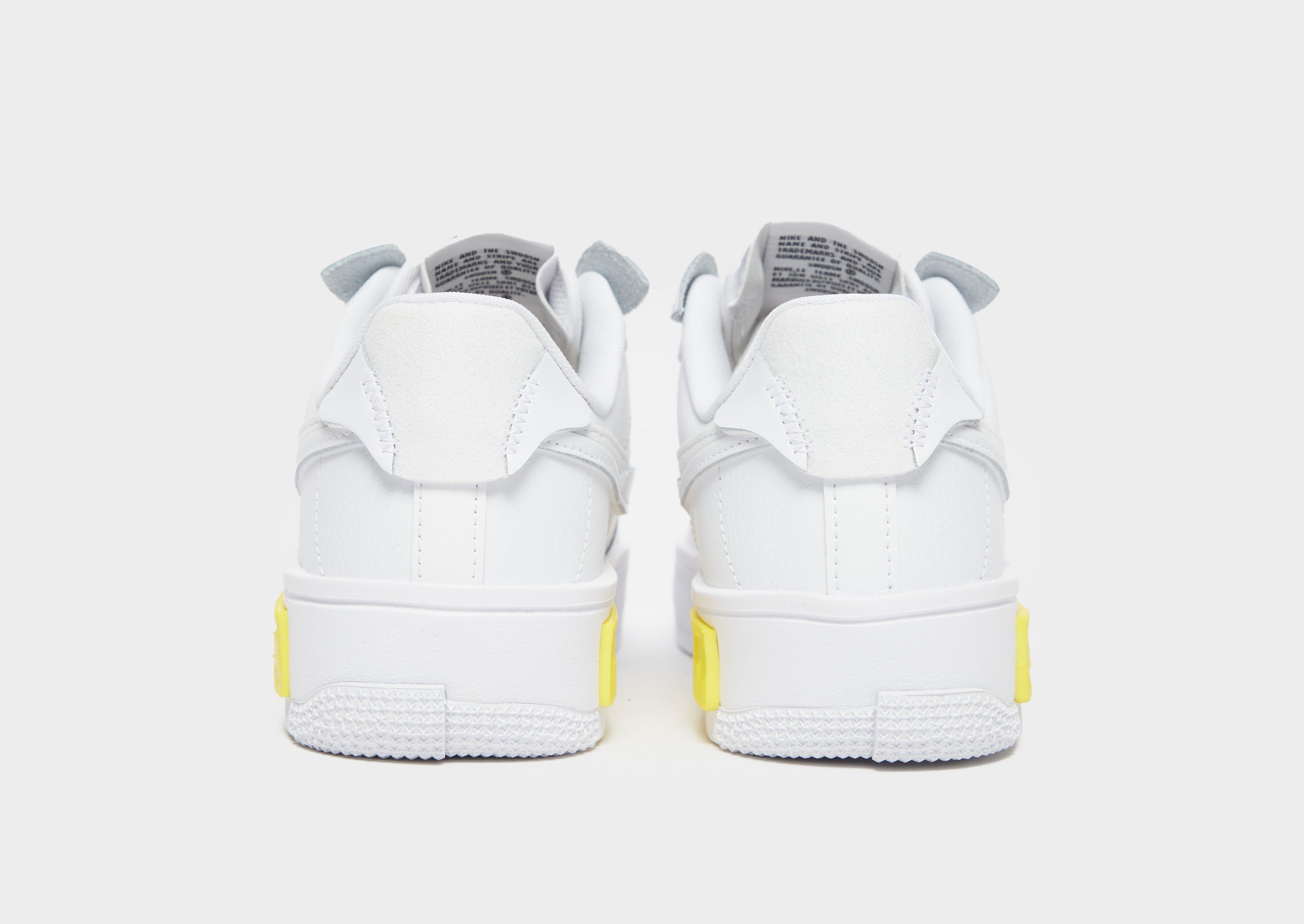 Nike Baskets Air Force 1 Fontanka Femme