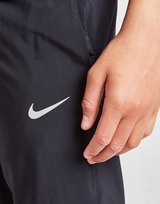 Nike Dri-FIT gewebte Trainingshose Kinder