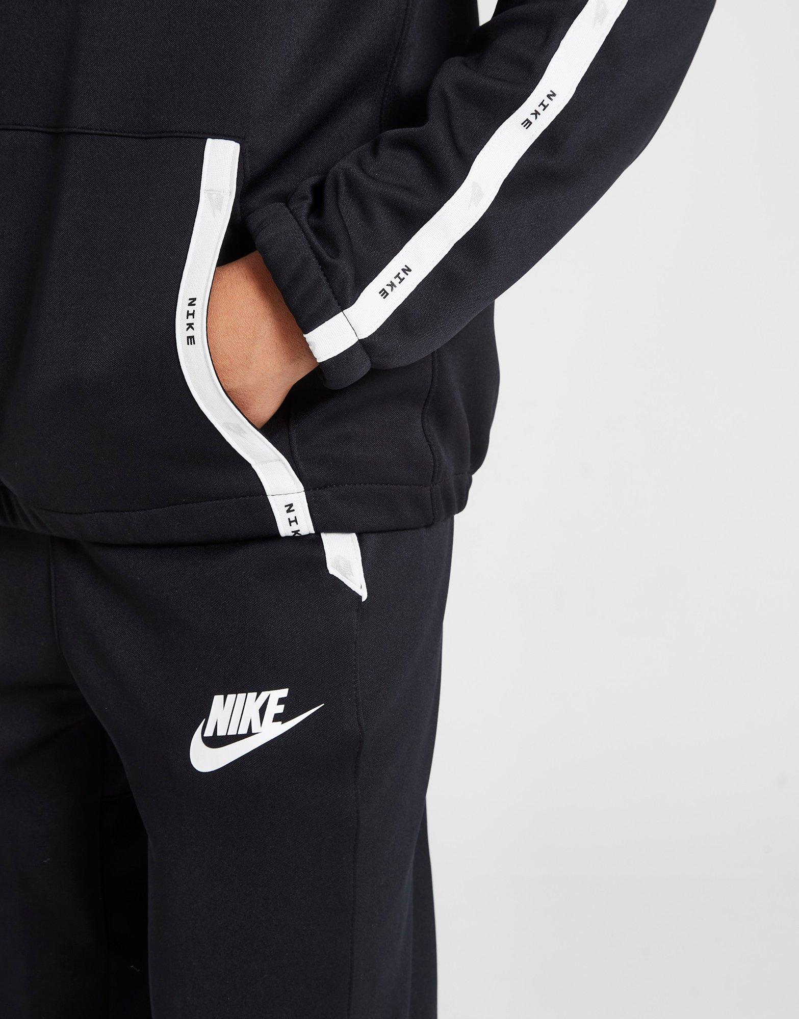 Nike Tape Poly Tracksuit Junior en | JD Sports España