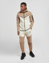 bone nike tech fleece