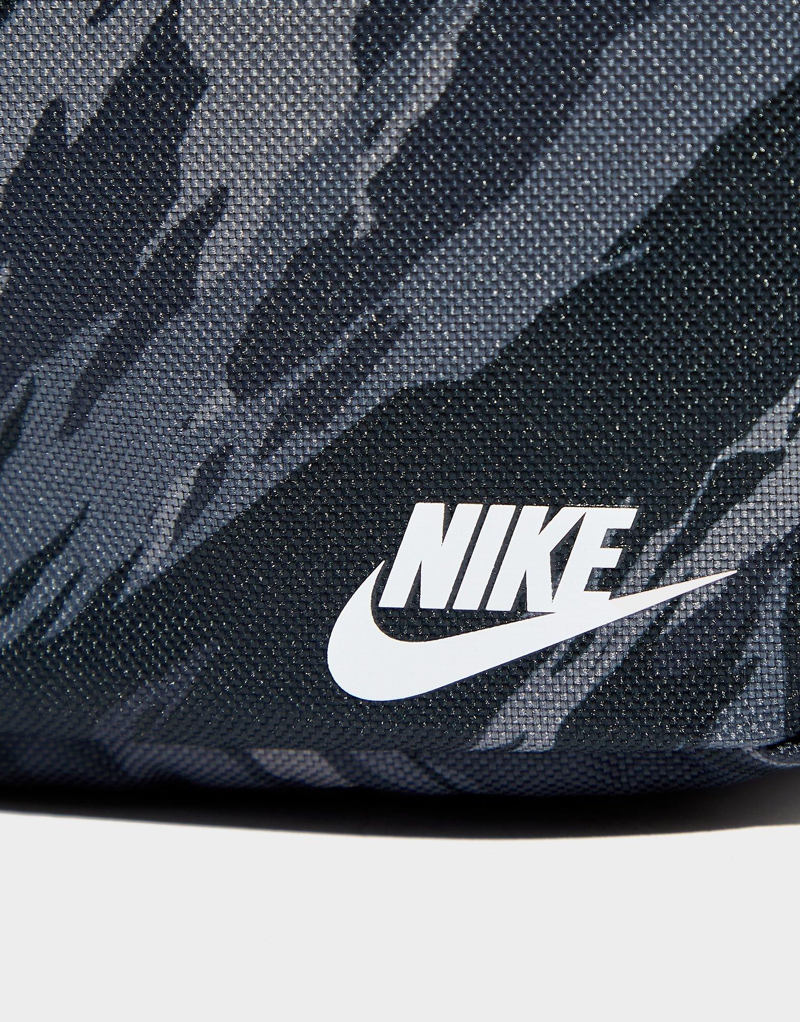 Nike Heritage Crossbody Bag