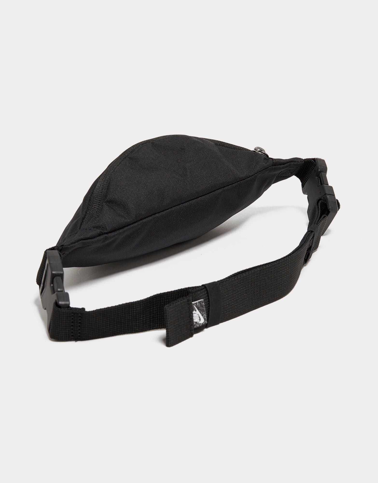 Nike Small Hip Bag