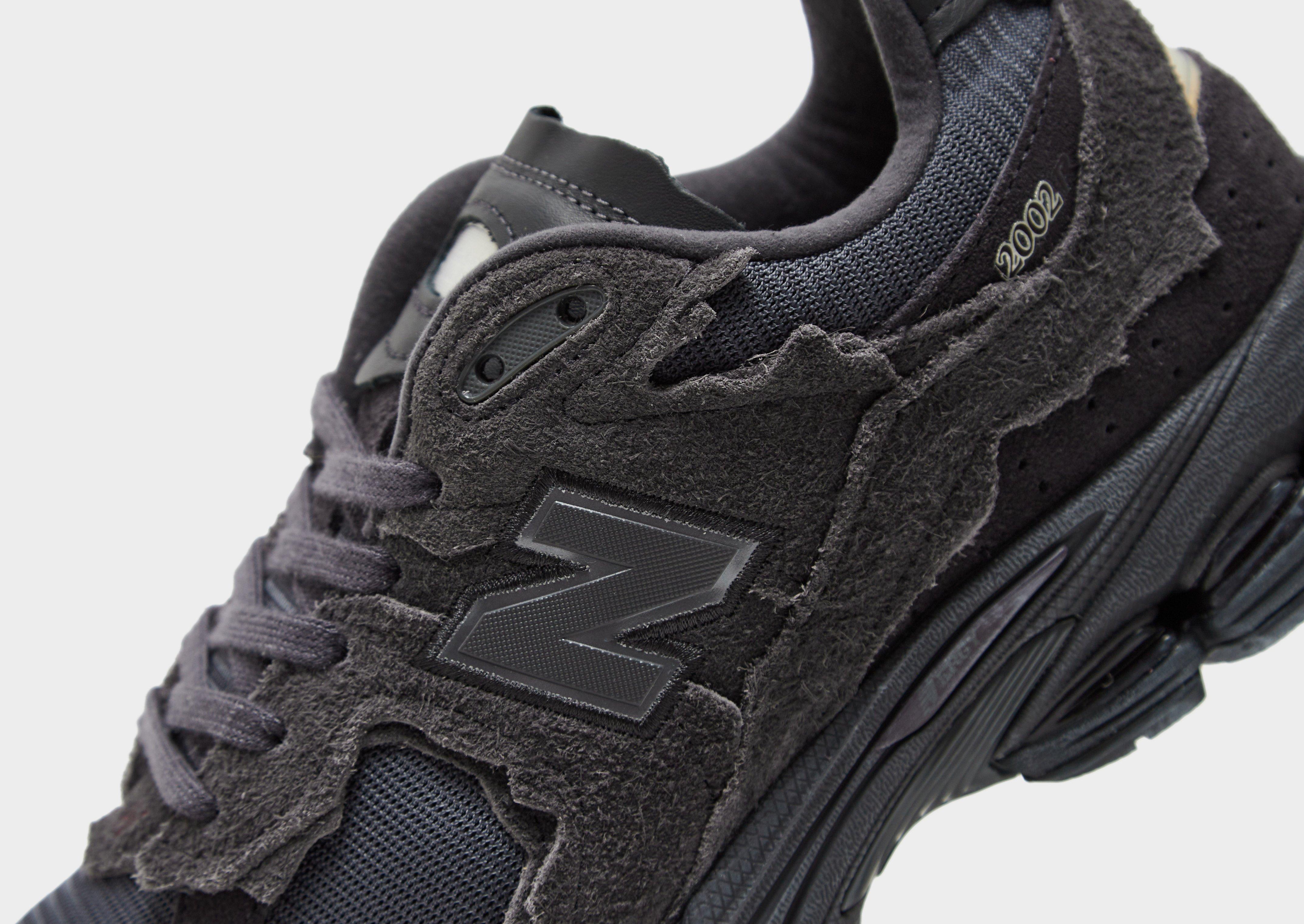 New Balance 2002R Protection Pack