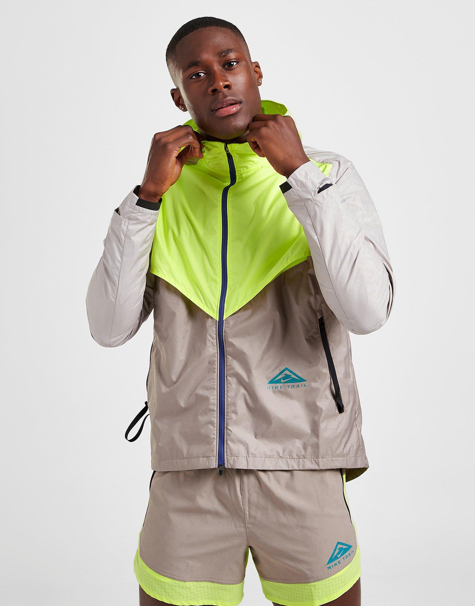 nike trail windrunner