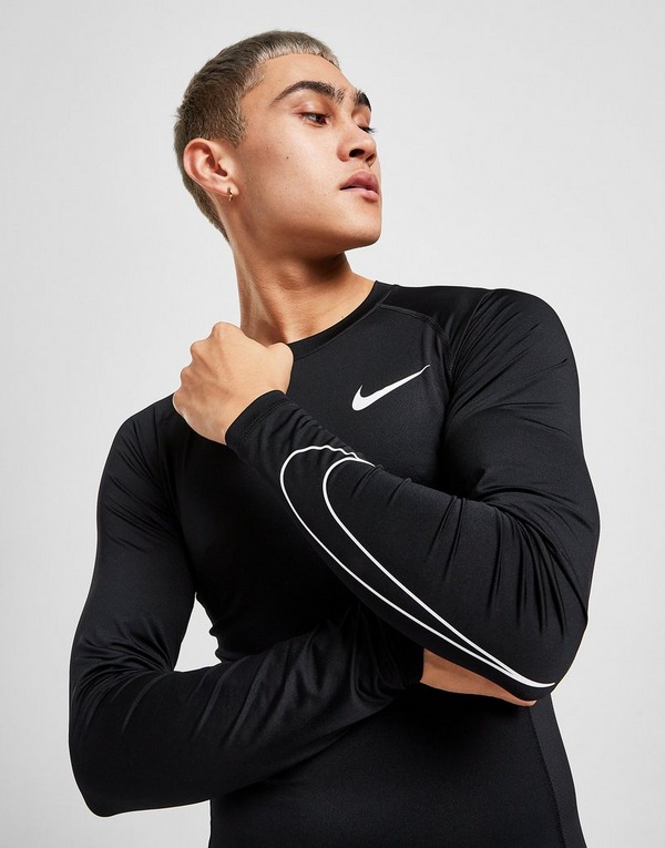 Cumplido llegada Recogiendo hojas Nike camiseta técnica de manga larga Pro en Negro | JD Sports España