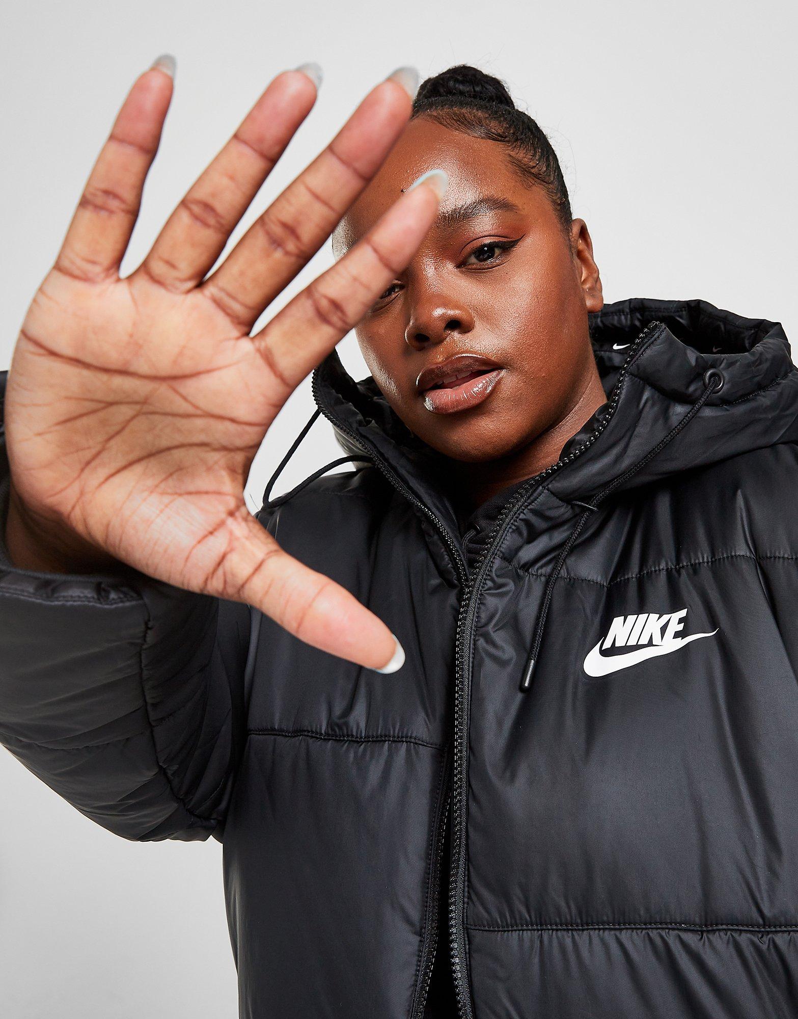 nike plus size windbreakers