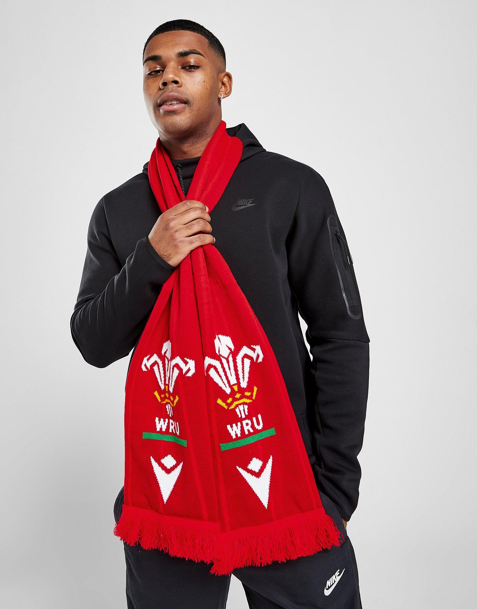 Nike Essential Running Hat & Gloves Set hwebx0fe02.fe.cpd.local