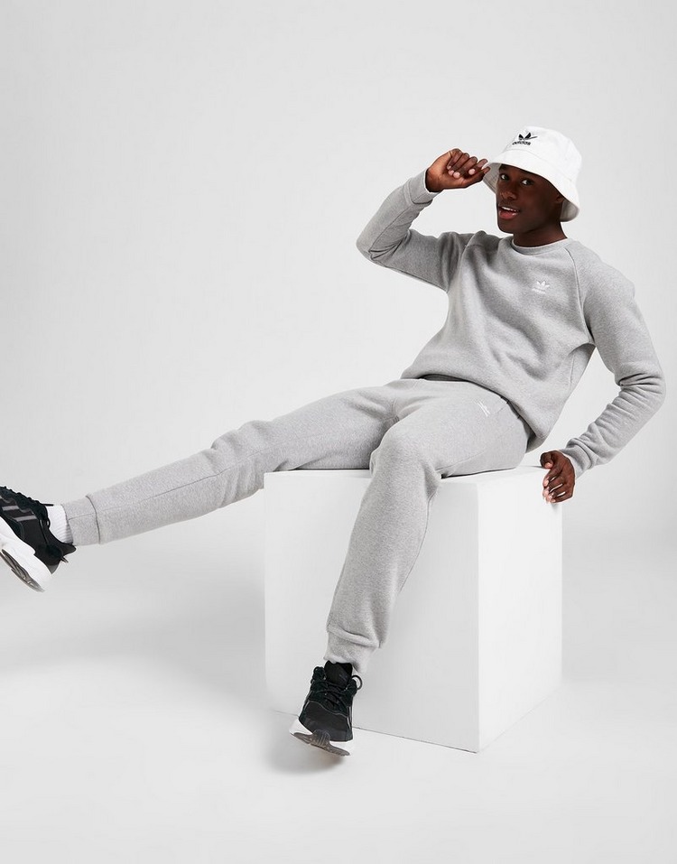 adidas Originals Adicolor Essentials Trefoil Fleece Joggers | JD Sports Global