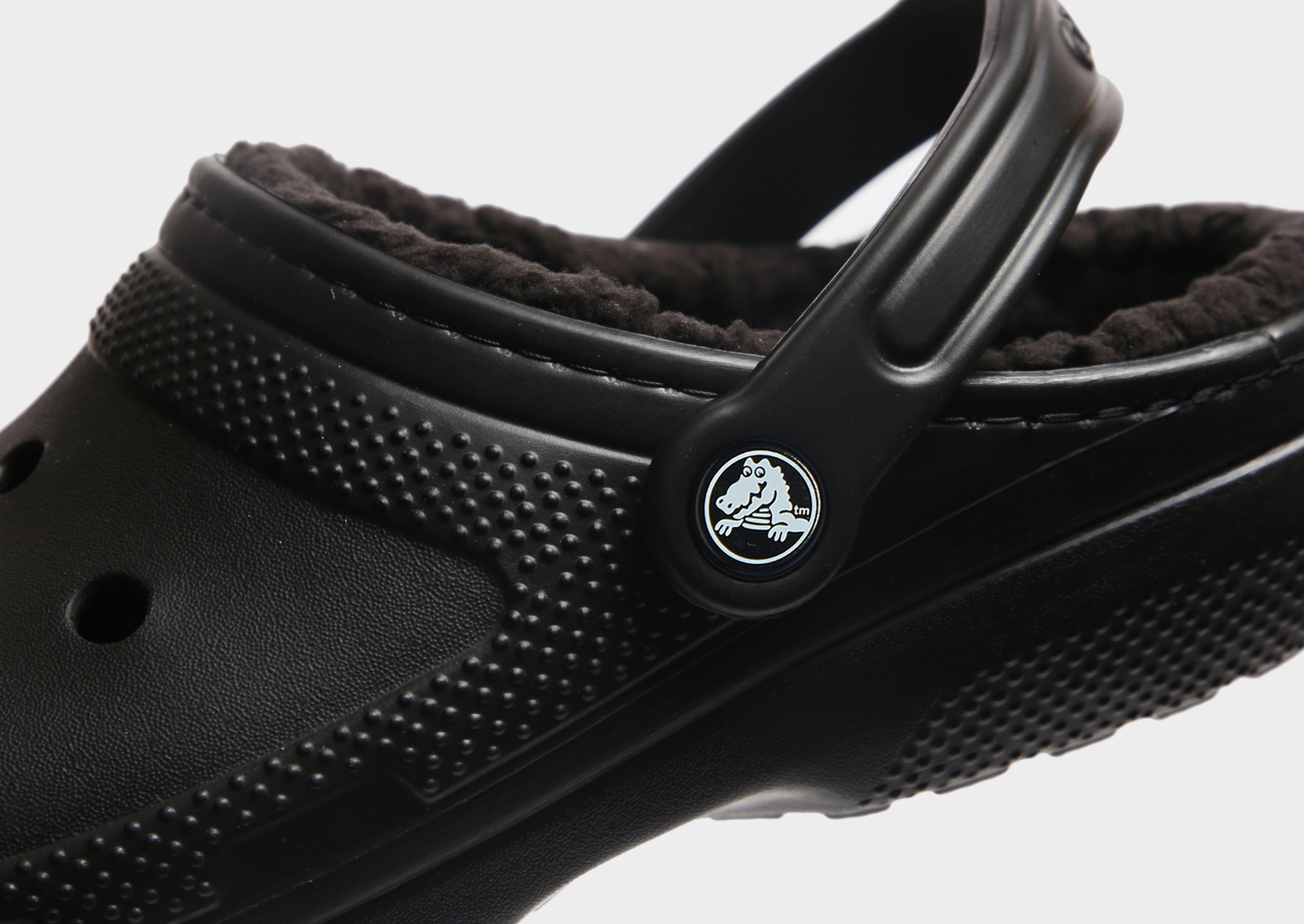 Lined crocs online black