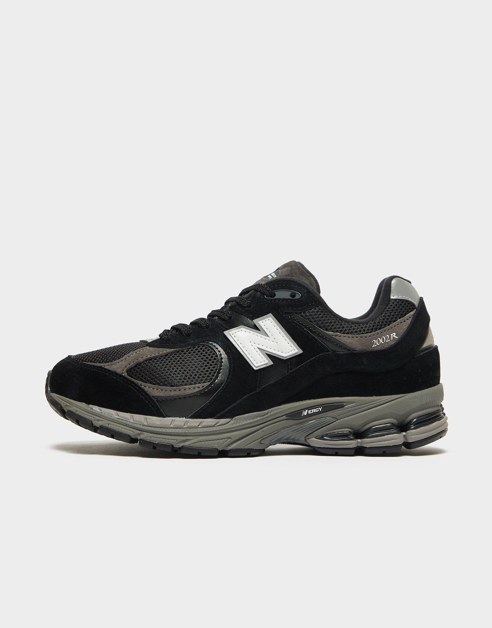 New Balance 2002R