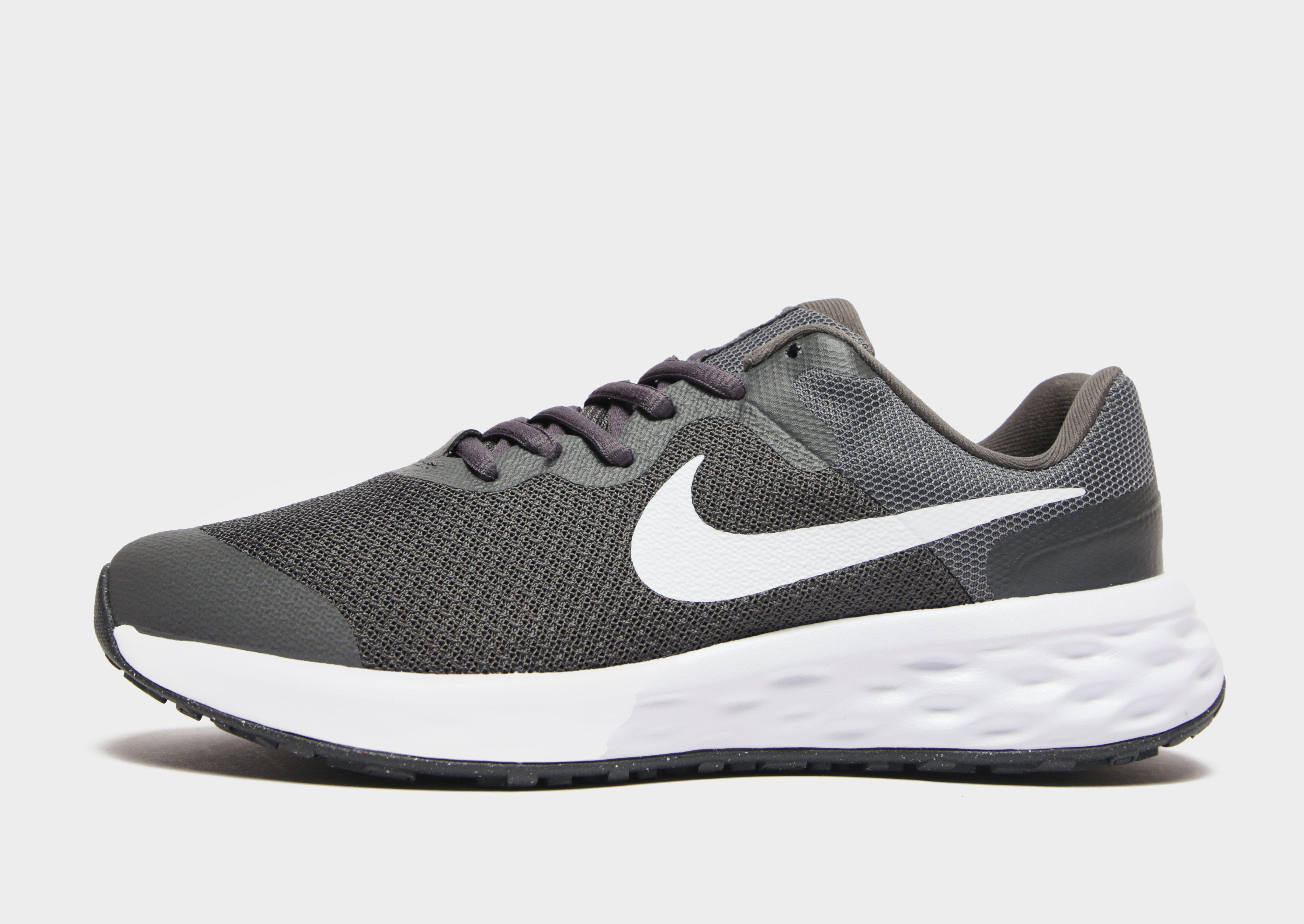 nike revolution grey