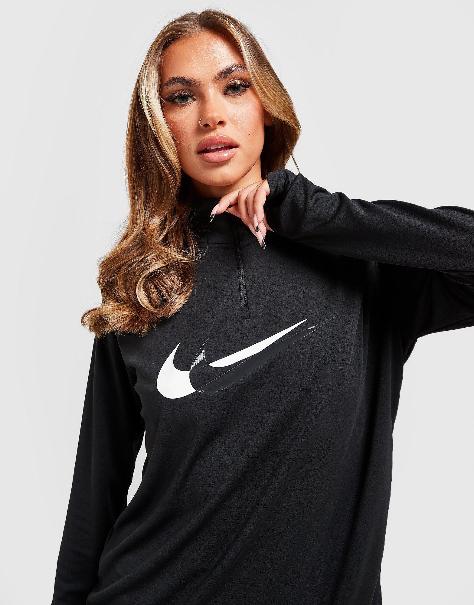 nike running swoosh half zip top in black