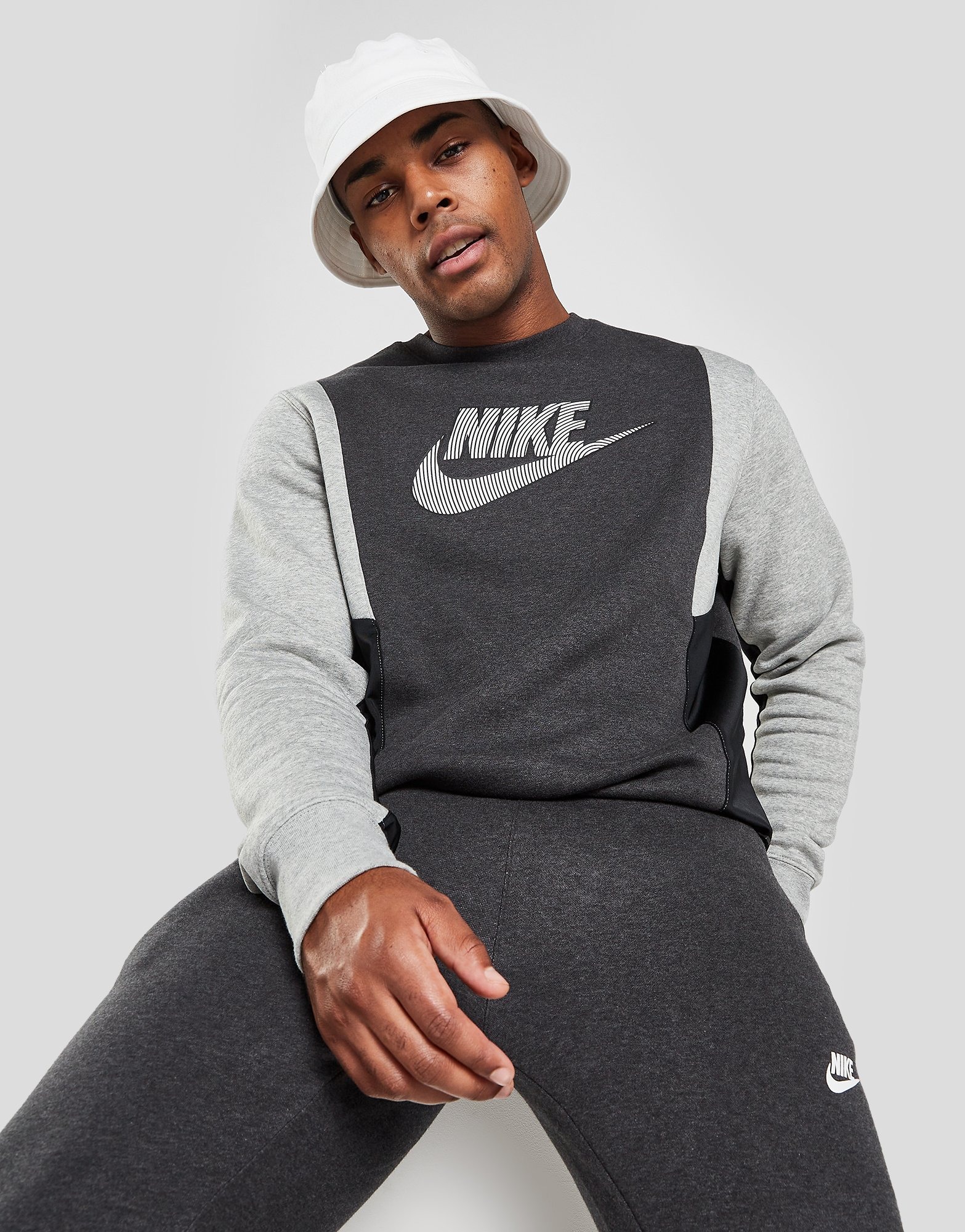 Nike hybrid crew hotsell