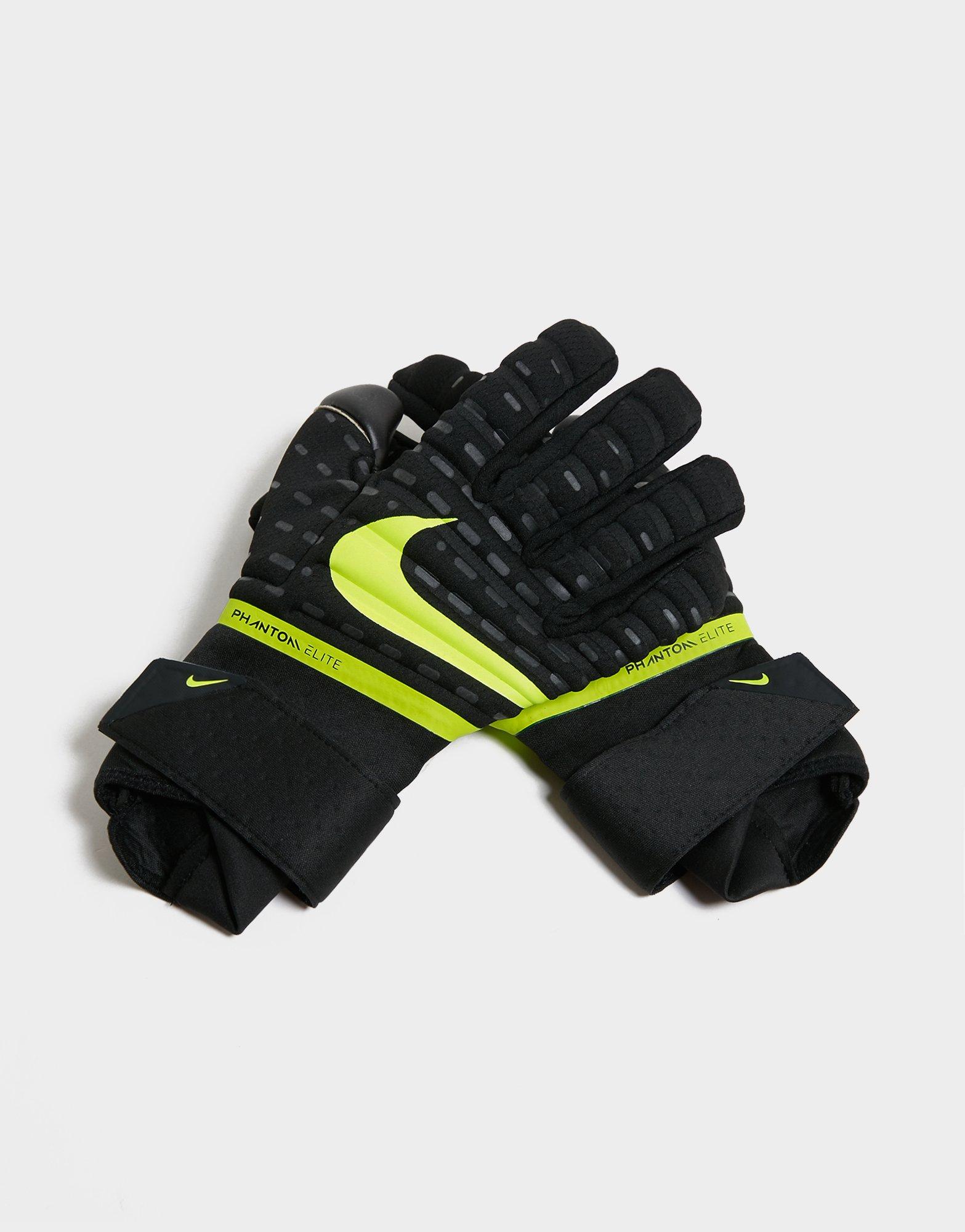 Nike Phantom Elite Goalkeeper Gloves