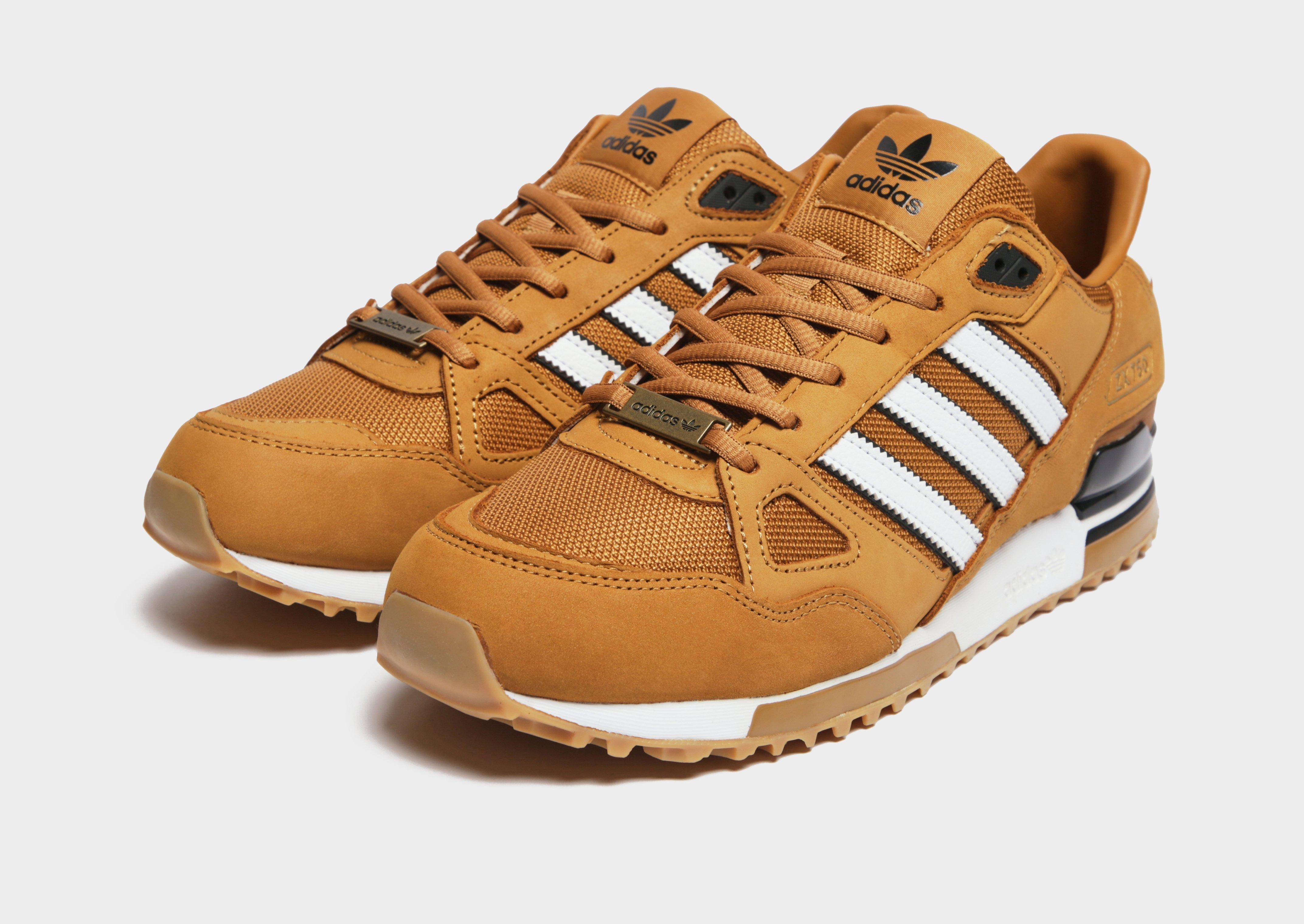 metálico Año nuevo Cerco adidas Originals ZX 750 en | JD Sports España