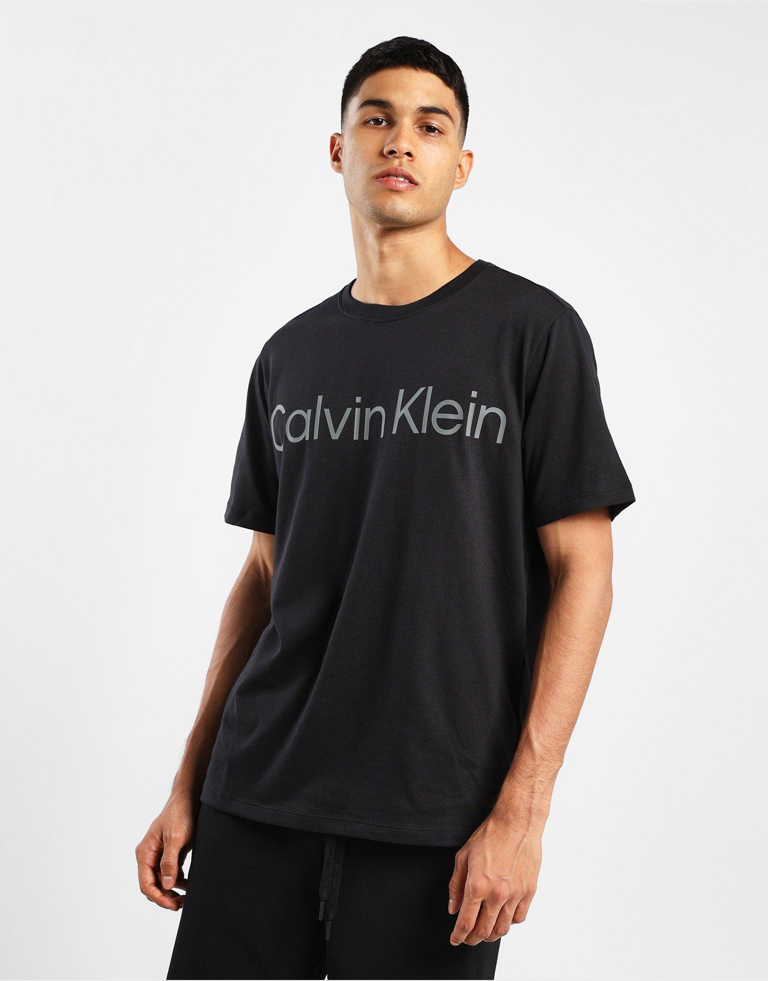 Flipper Metafoor Verkeersopstopping Black Calvin Klein Essentials Logo T-Shirt - JD Sports Singapore