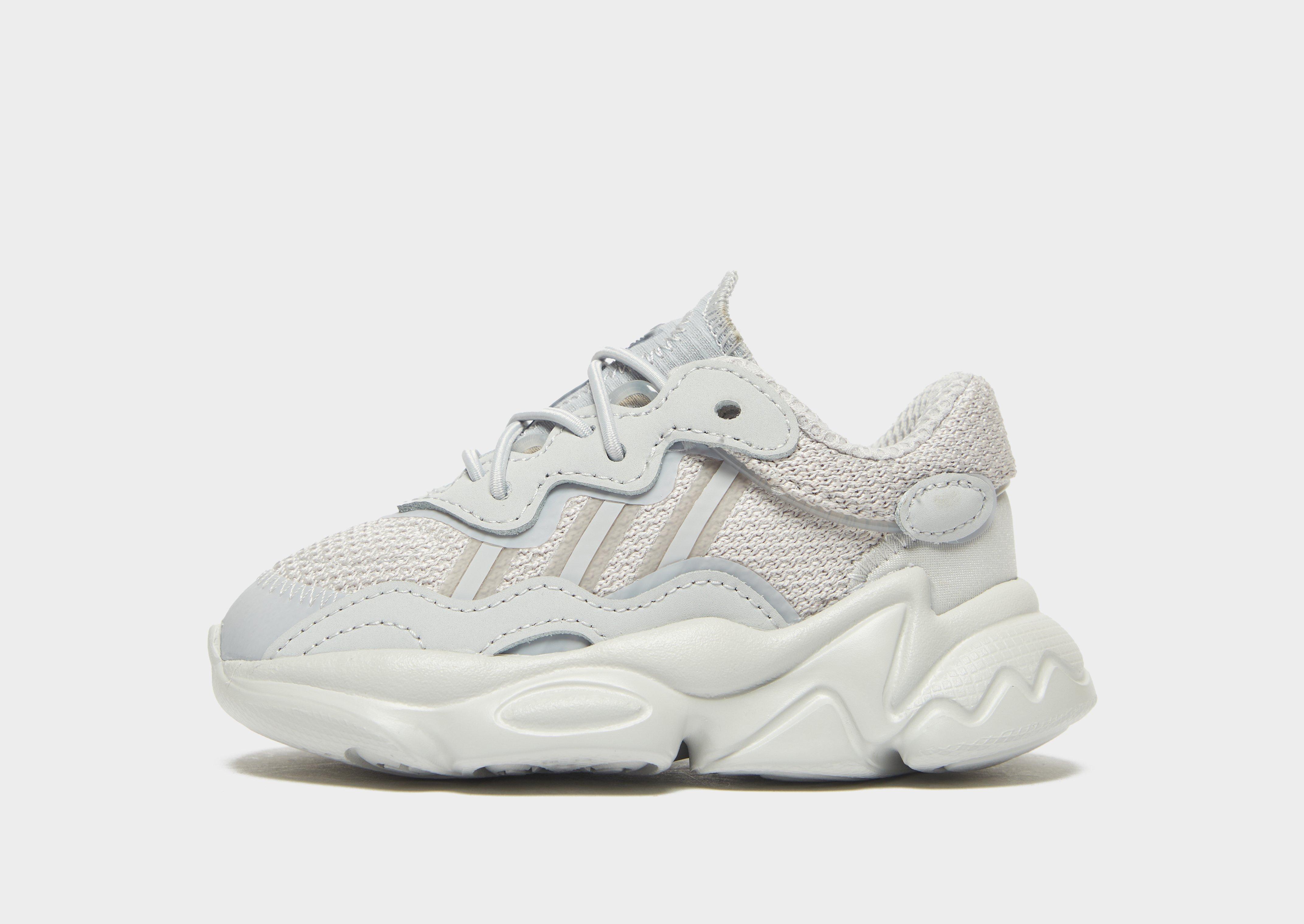 ozweego infant white