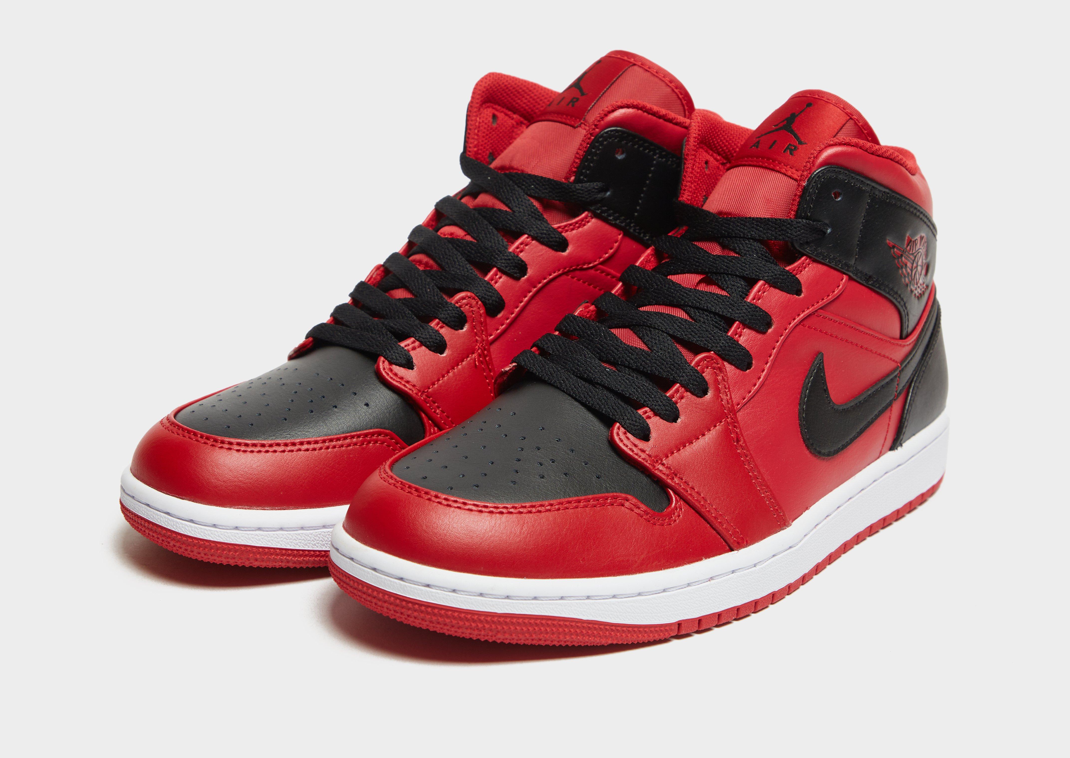 jd sport jordan 1 mid