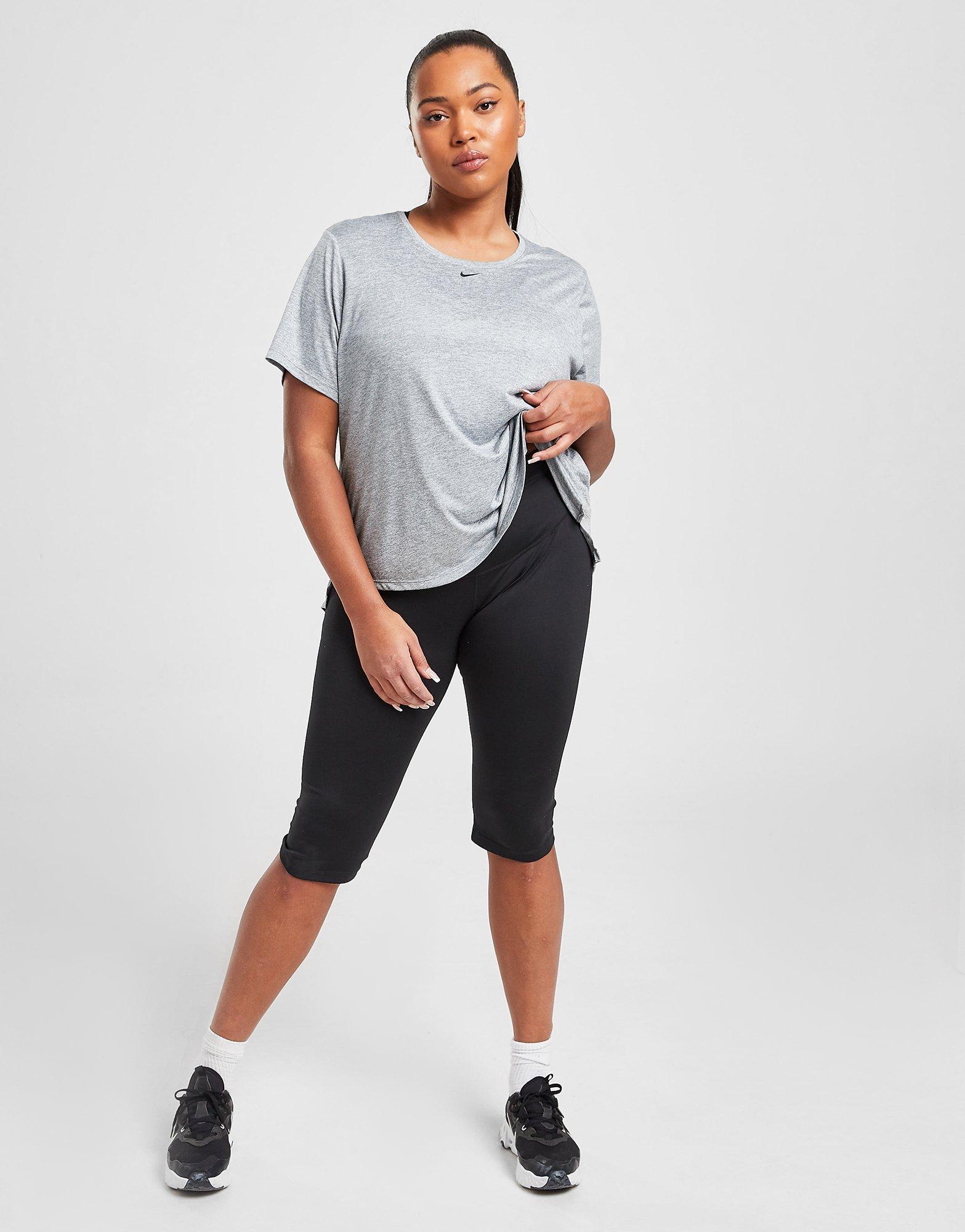 Nike One Core Plus Size T-Shirt