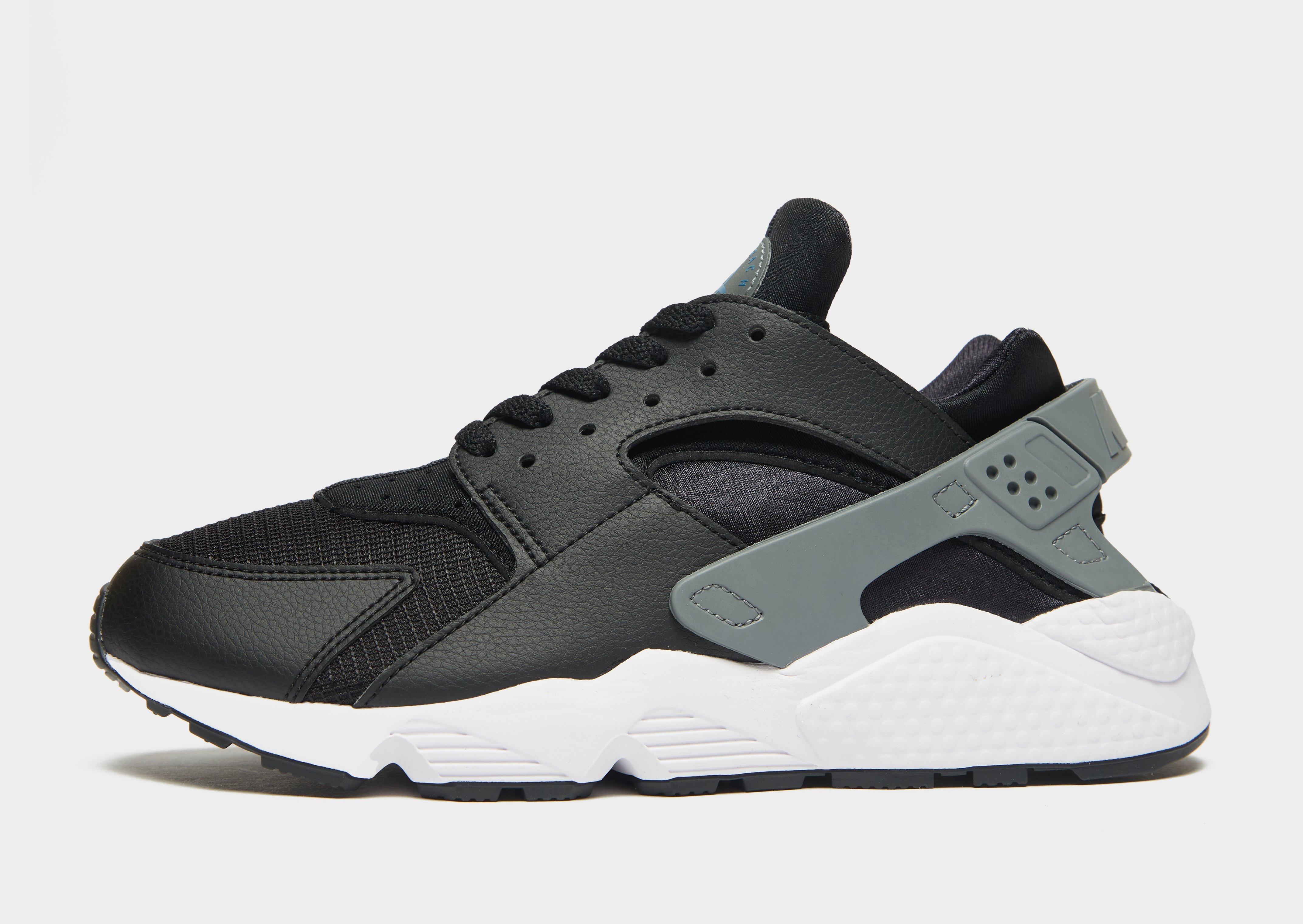 Compra Nike Air Huarache Negro