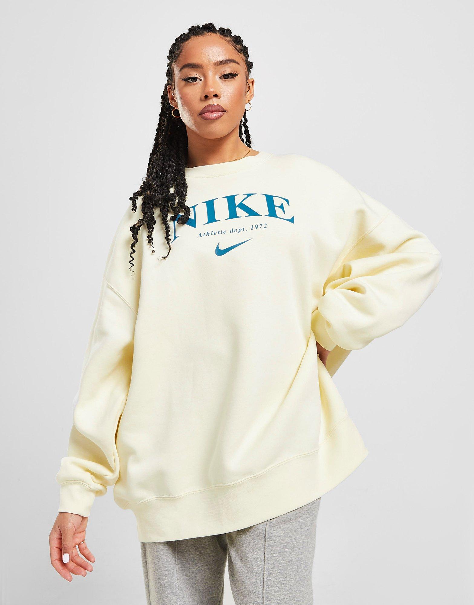 Nike Varsity Boyfriend Crew Sweatshirt