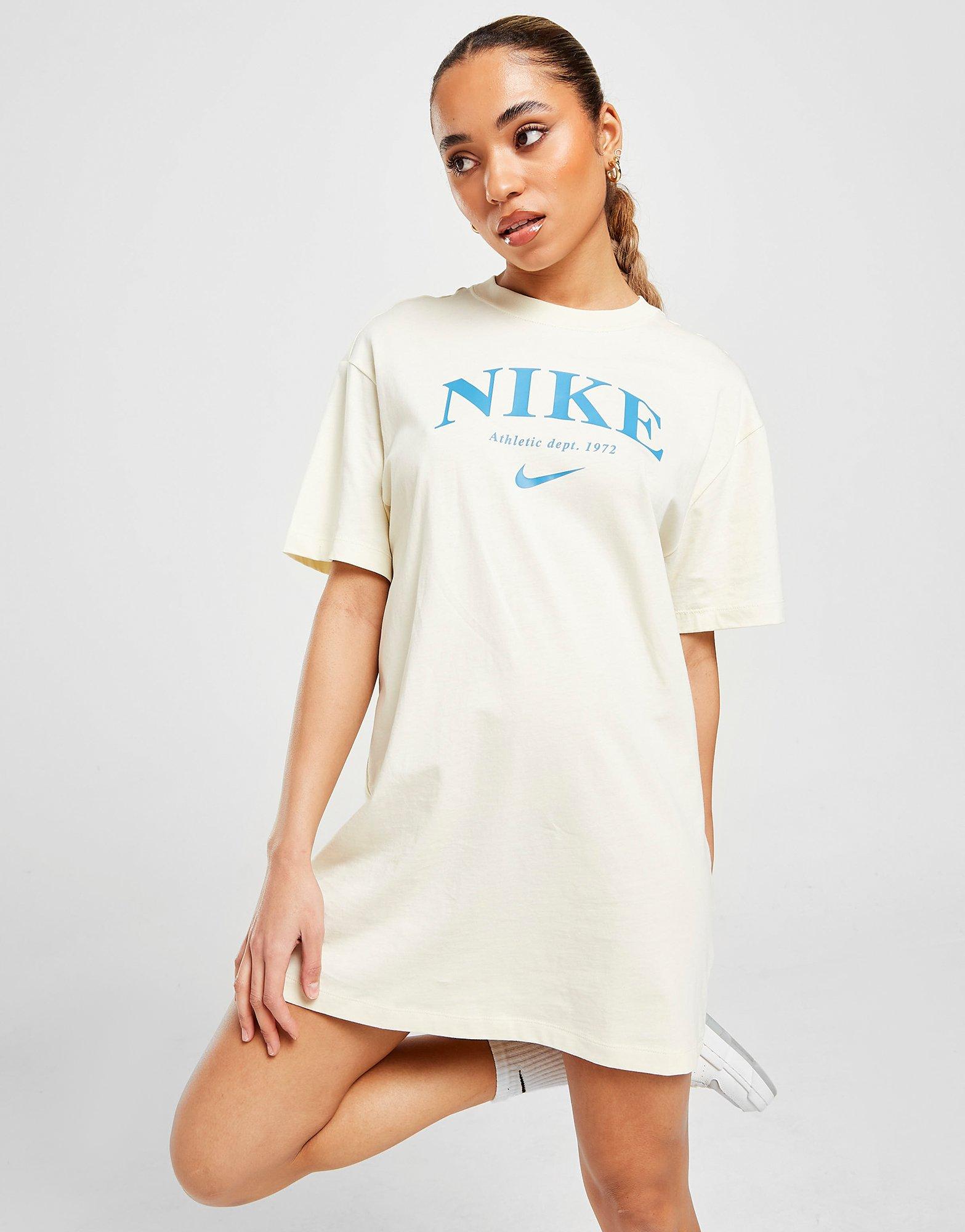 Nike Varsity T-Shirt Kleid Damen Weiss | JD Sports Österreich