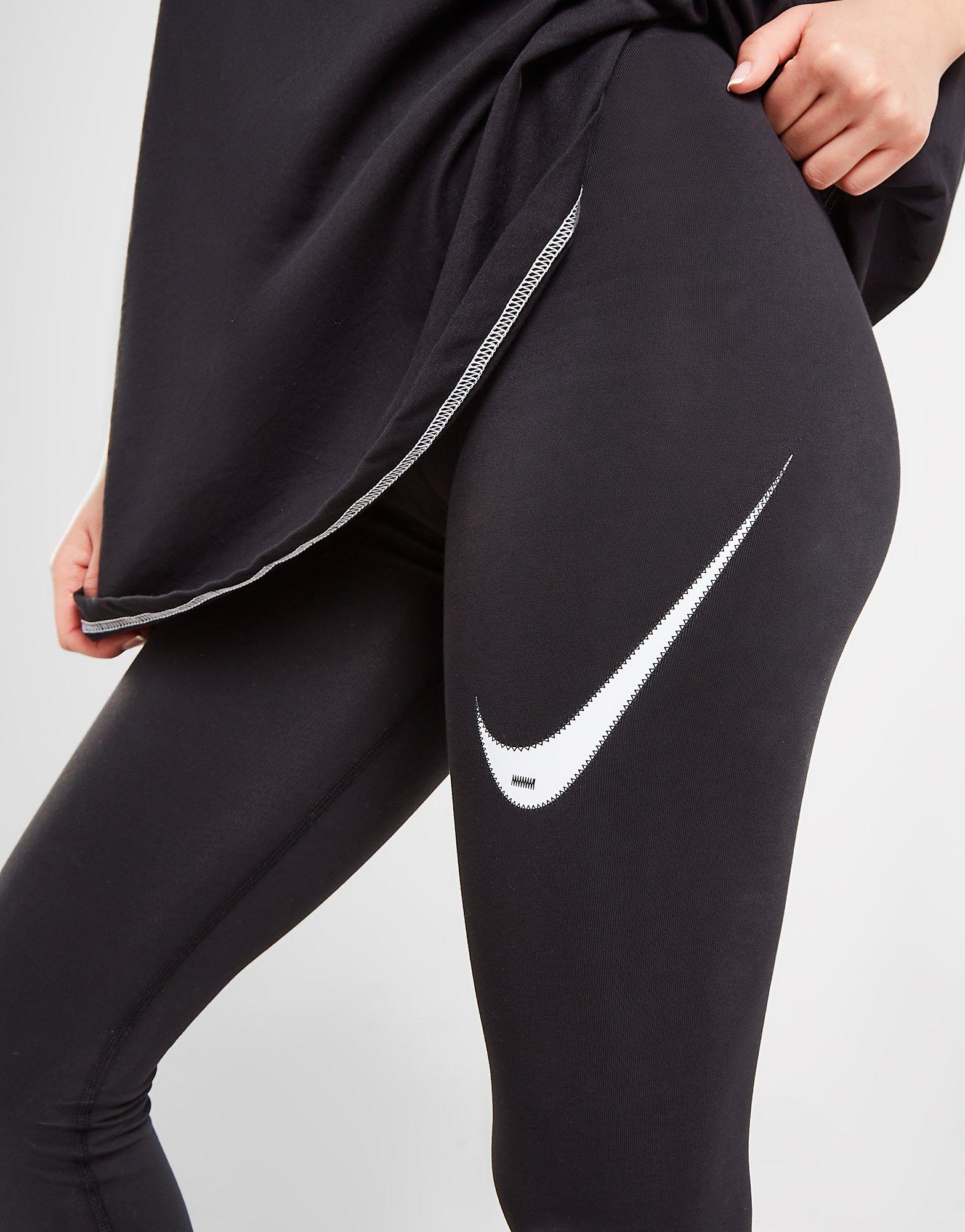 Nike Swoosh Leggings