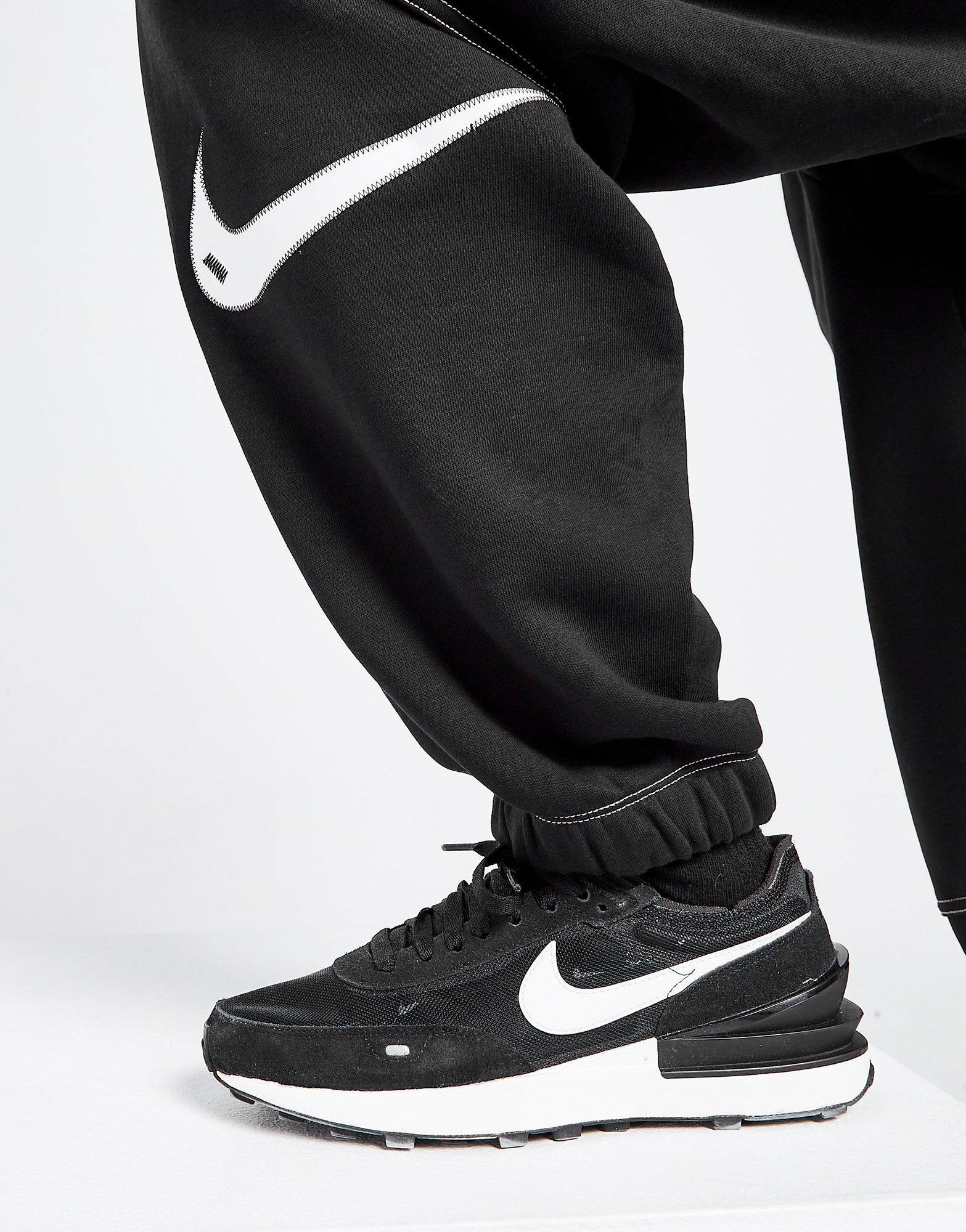 nike swoosh chaussure