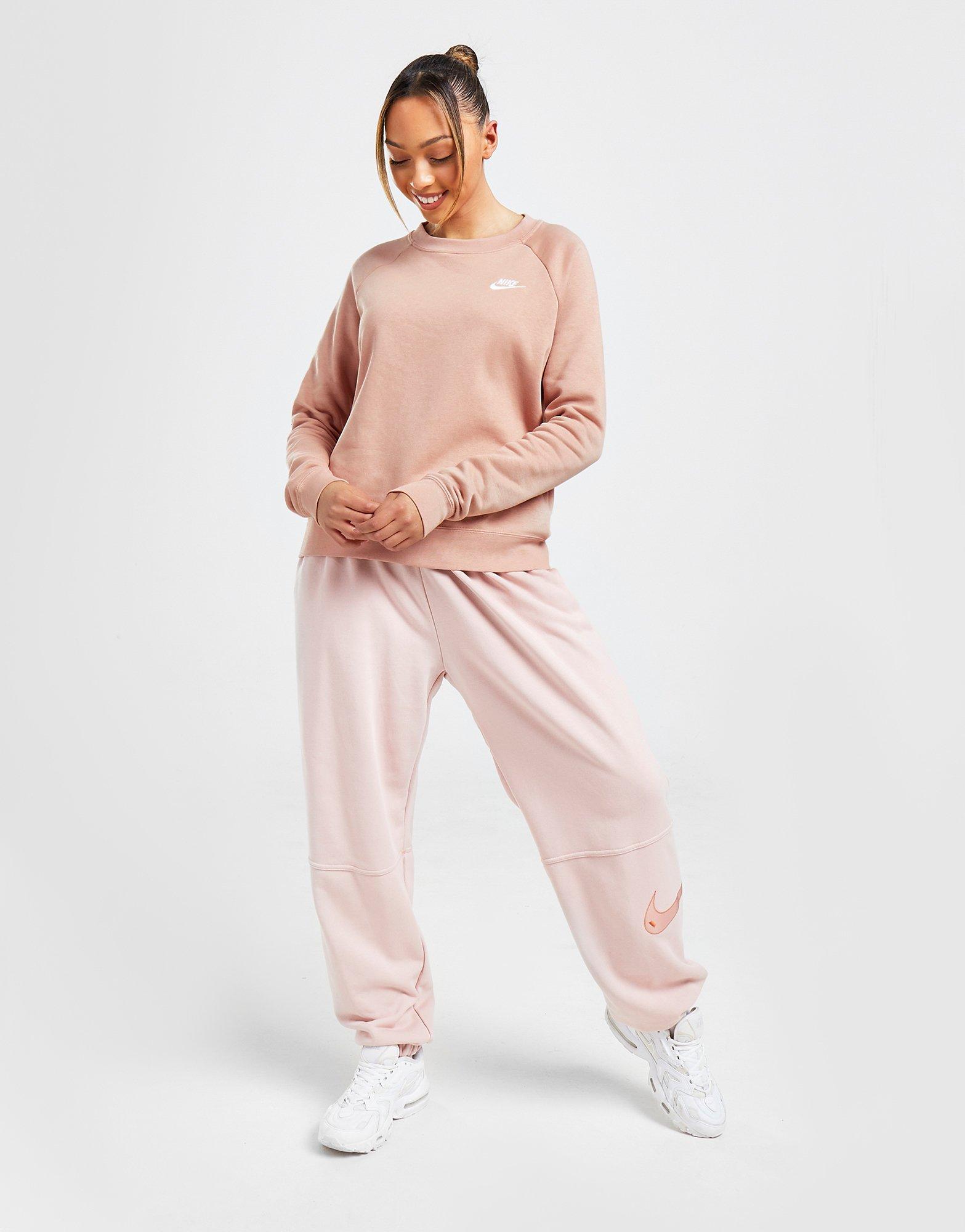 Nike Essential Crew Sweatshirt