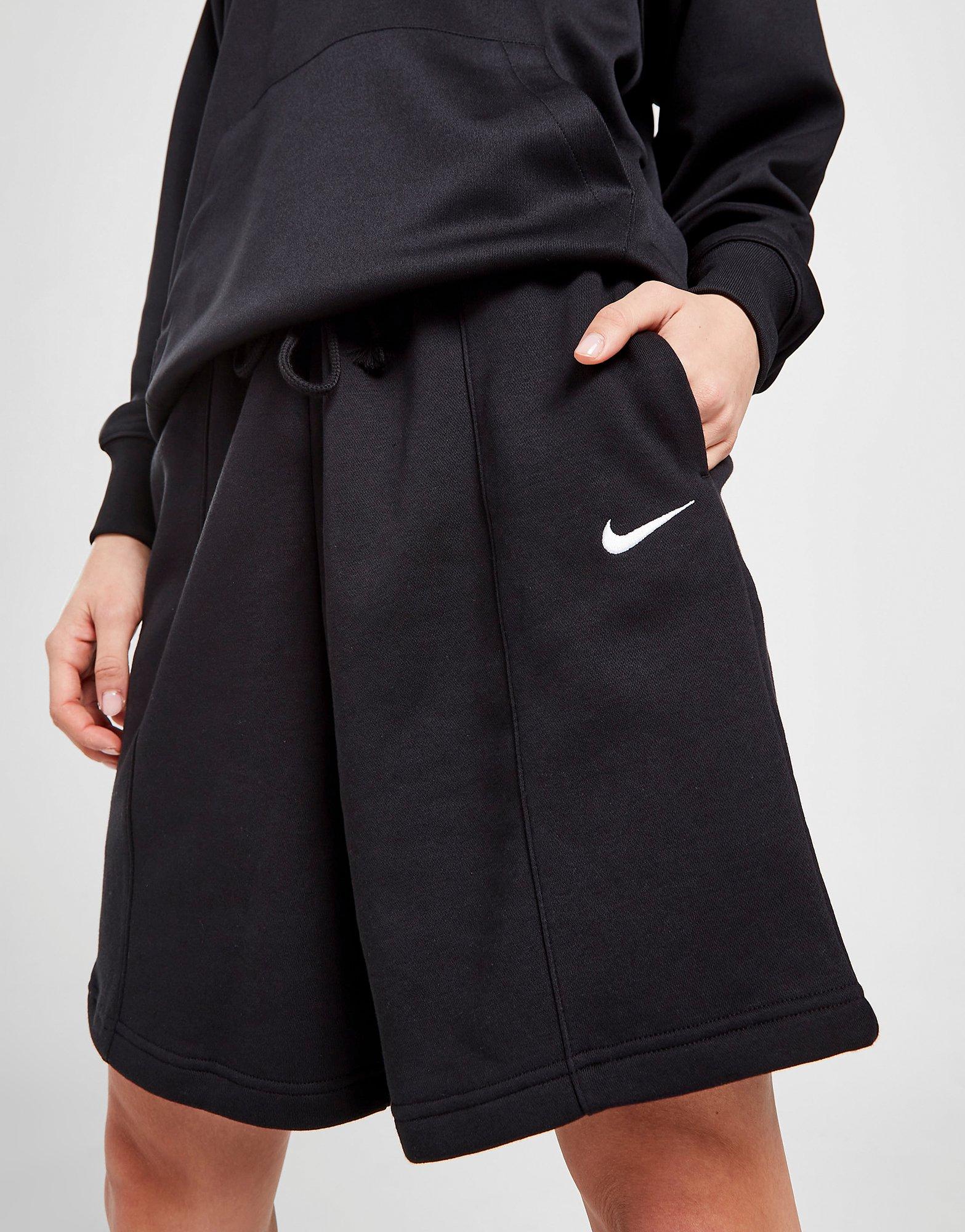Nike Sportswear Essential Fleece High-Rise Shorts Women