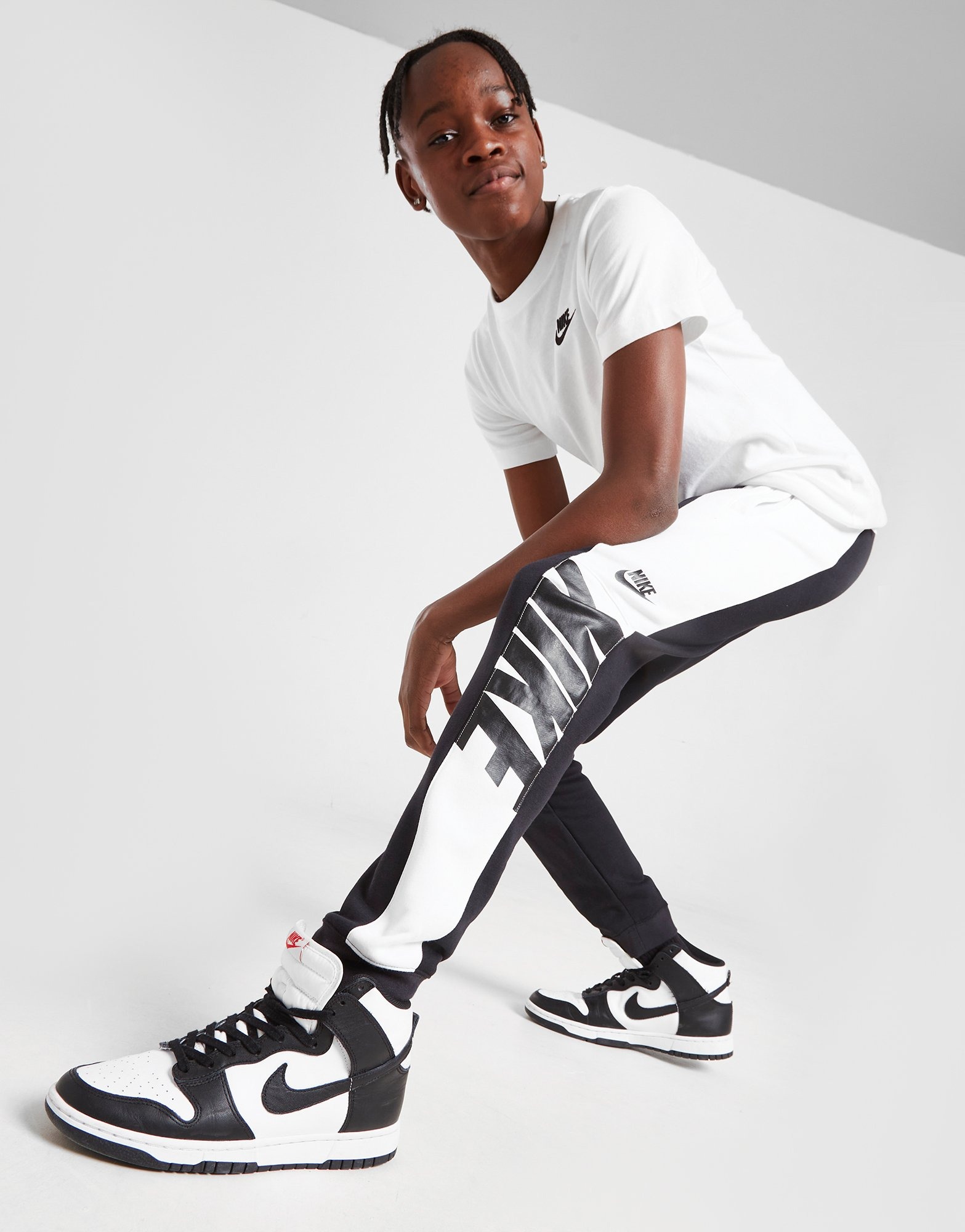 amplify joggers