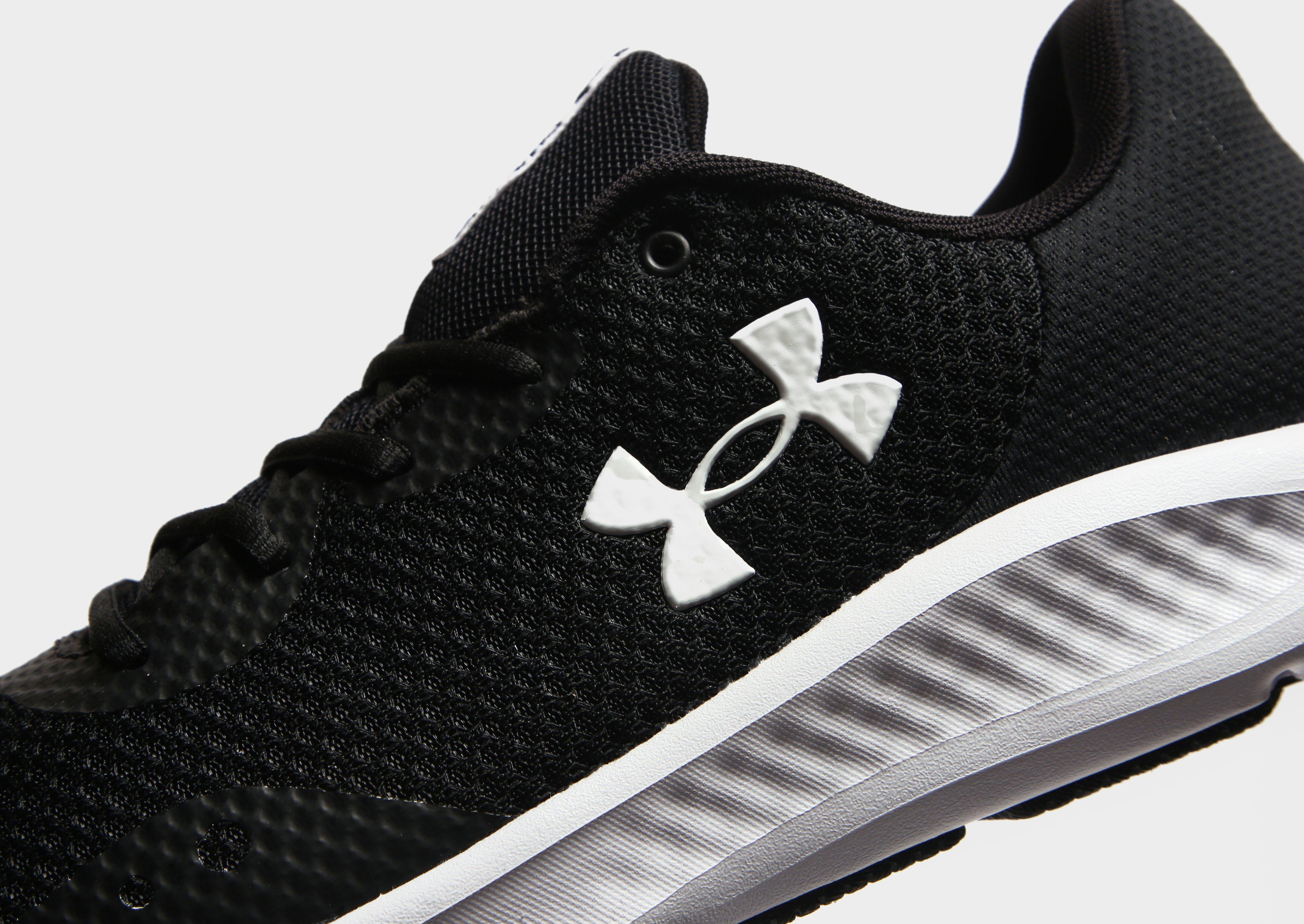 Under Armour Pursuit 3