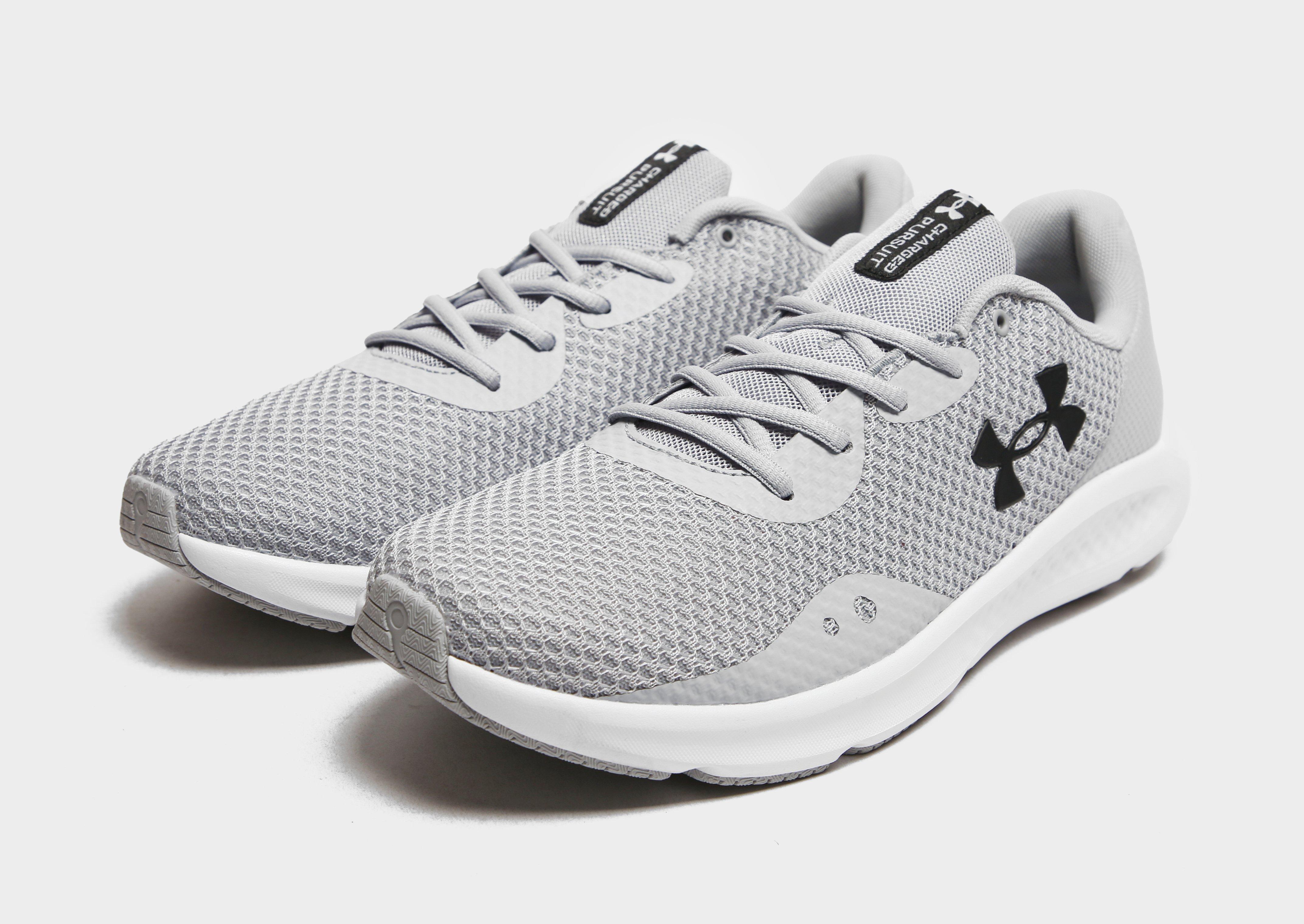 Under Armour Pursuit 3