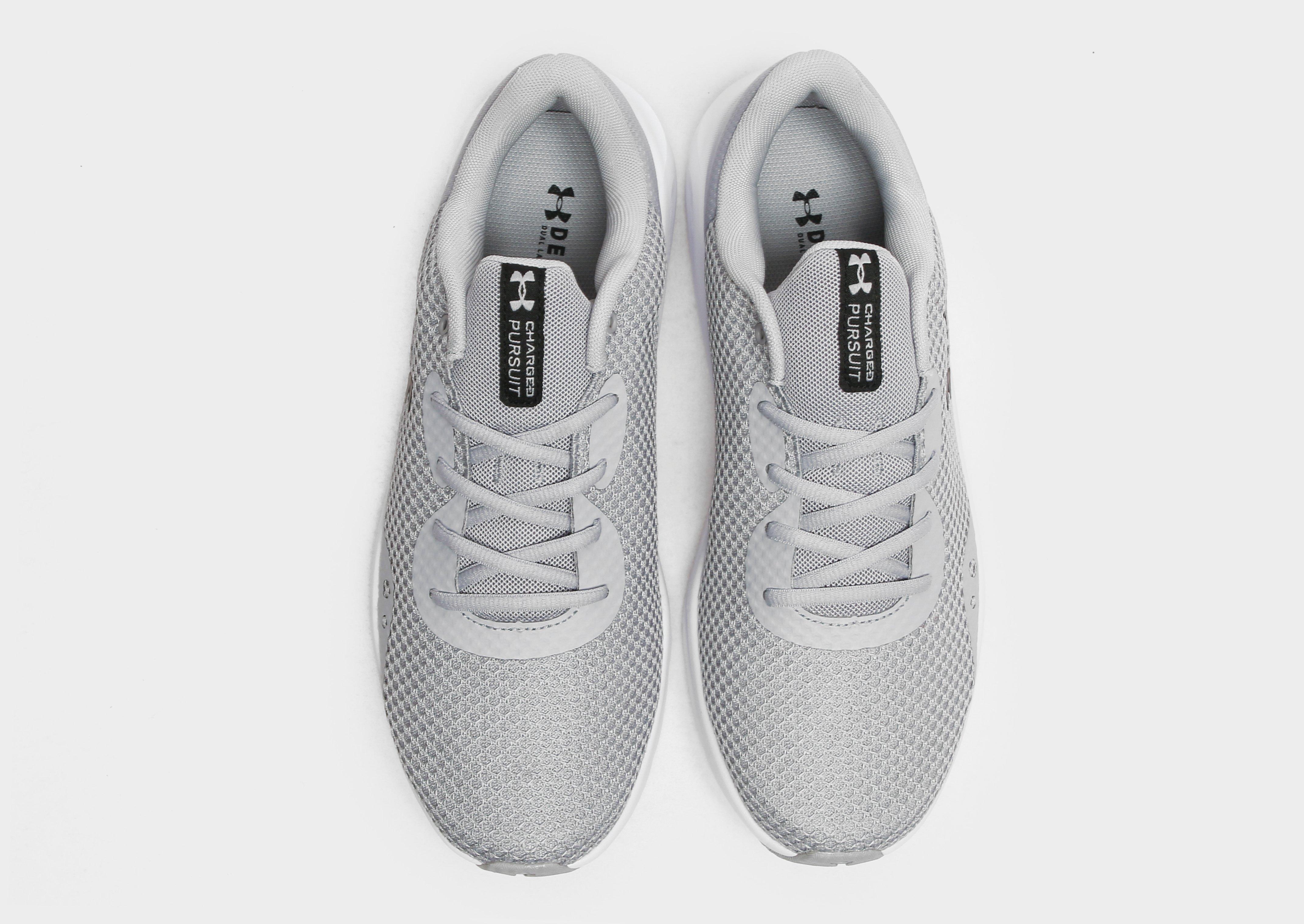 Under Armour Pursuit 3