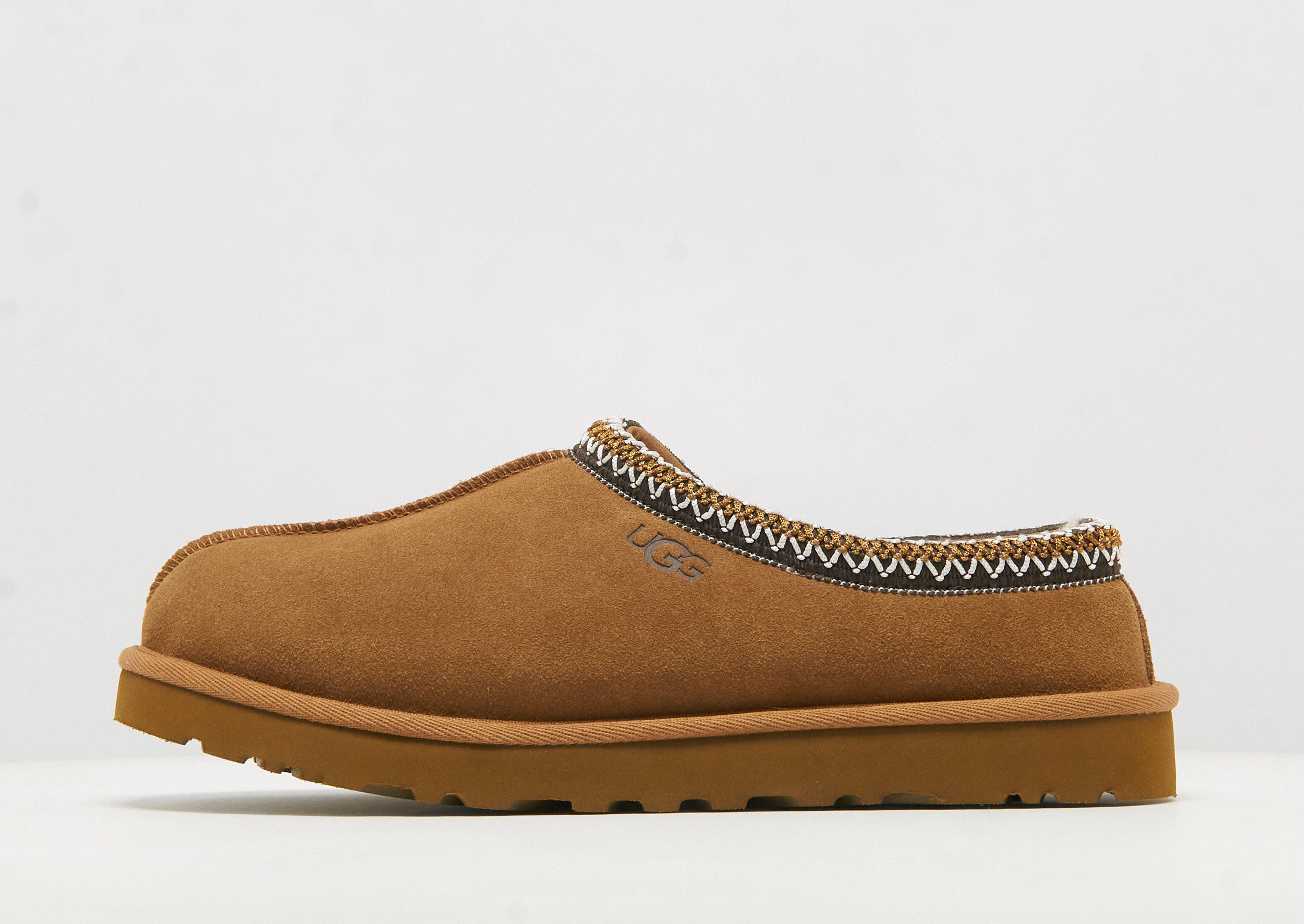 UGG Tasman