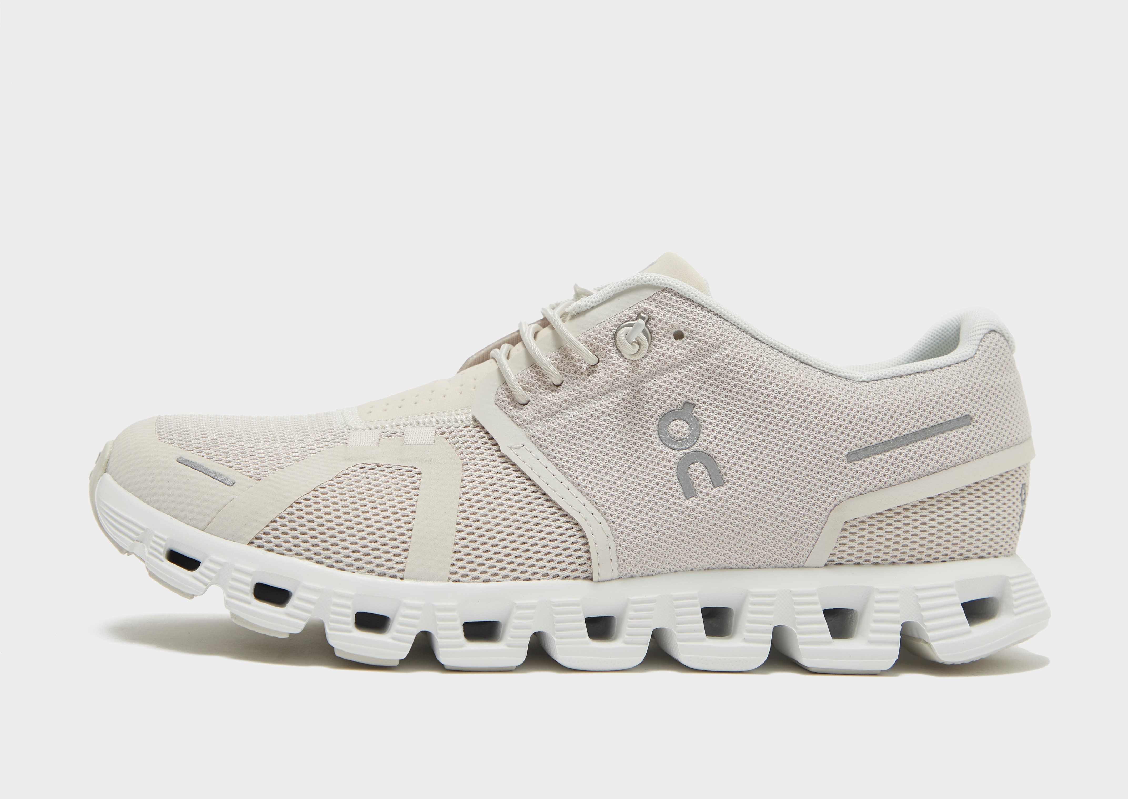 White On Running Cloud 5 Women s JD Sports UK