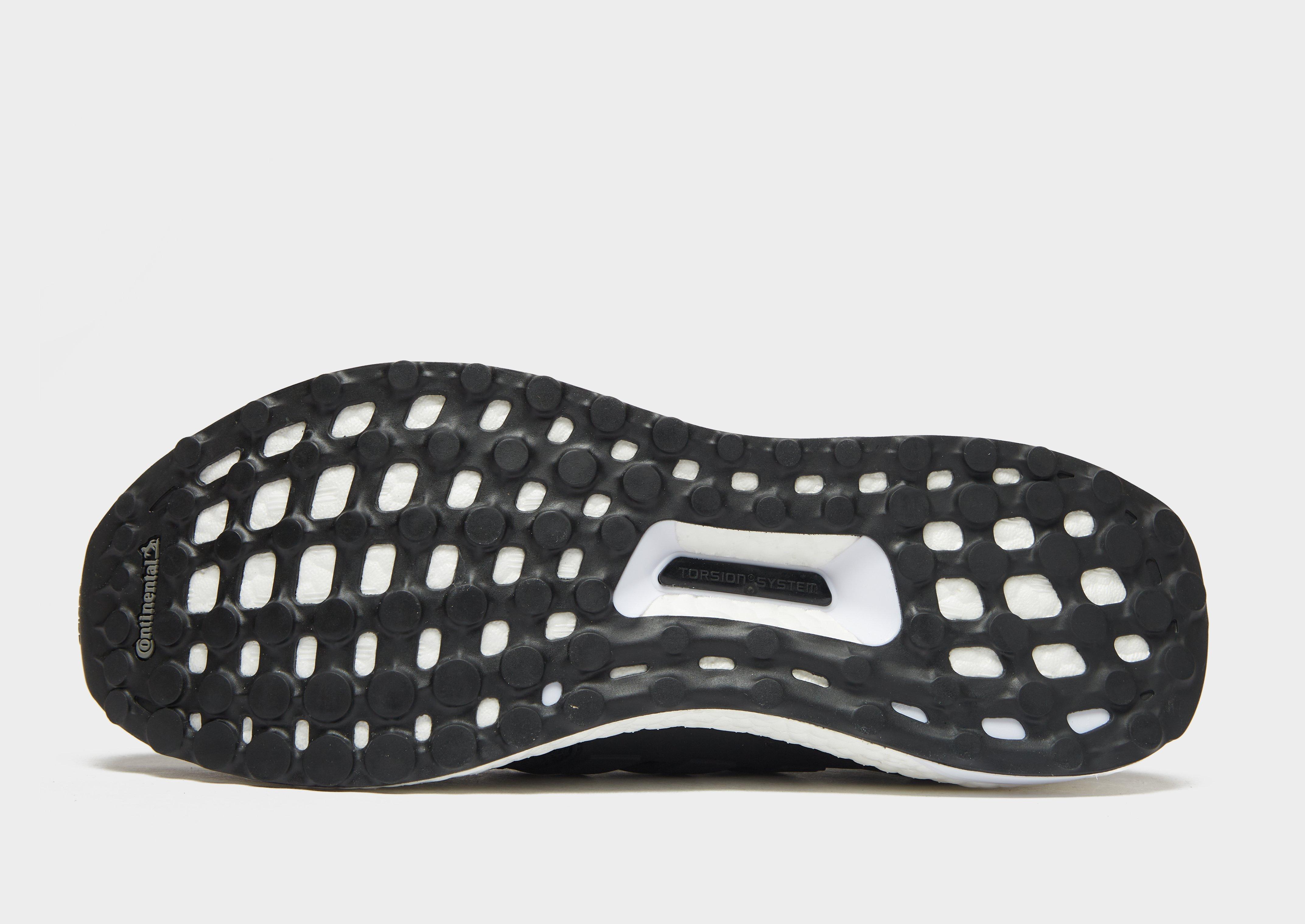 adidas Ultraboost 4.0 DNA