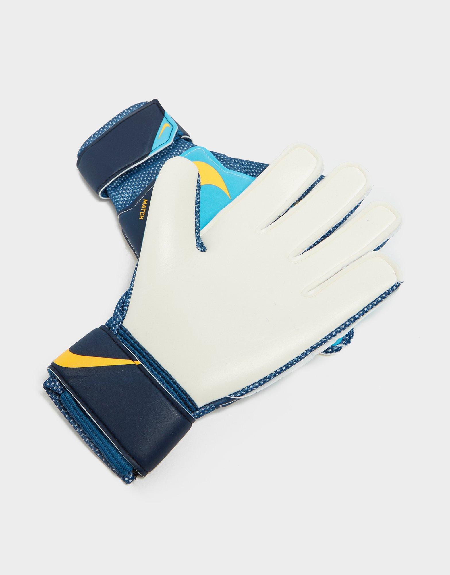 Nike Match Goalkeeper Gloves