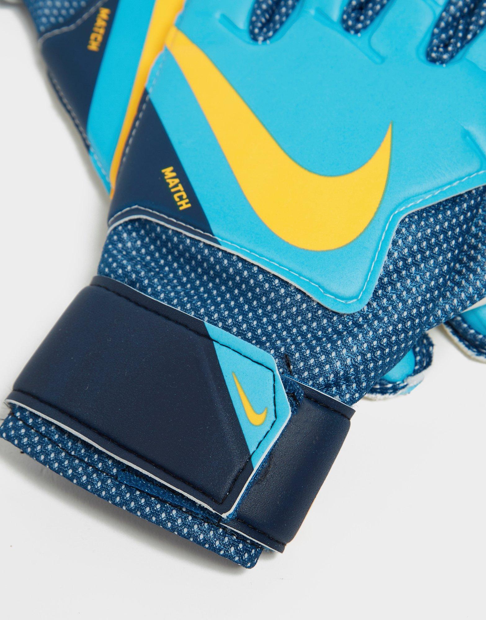 Nike Match Goalkeeper Gloves