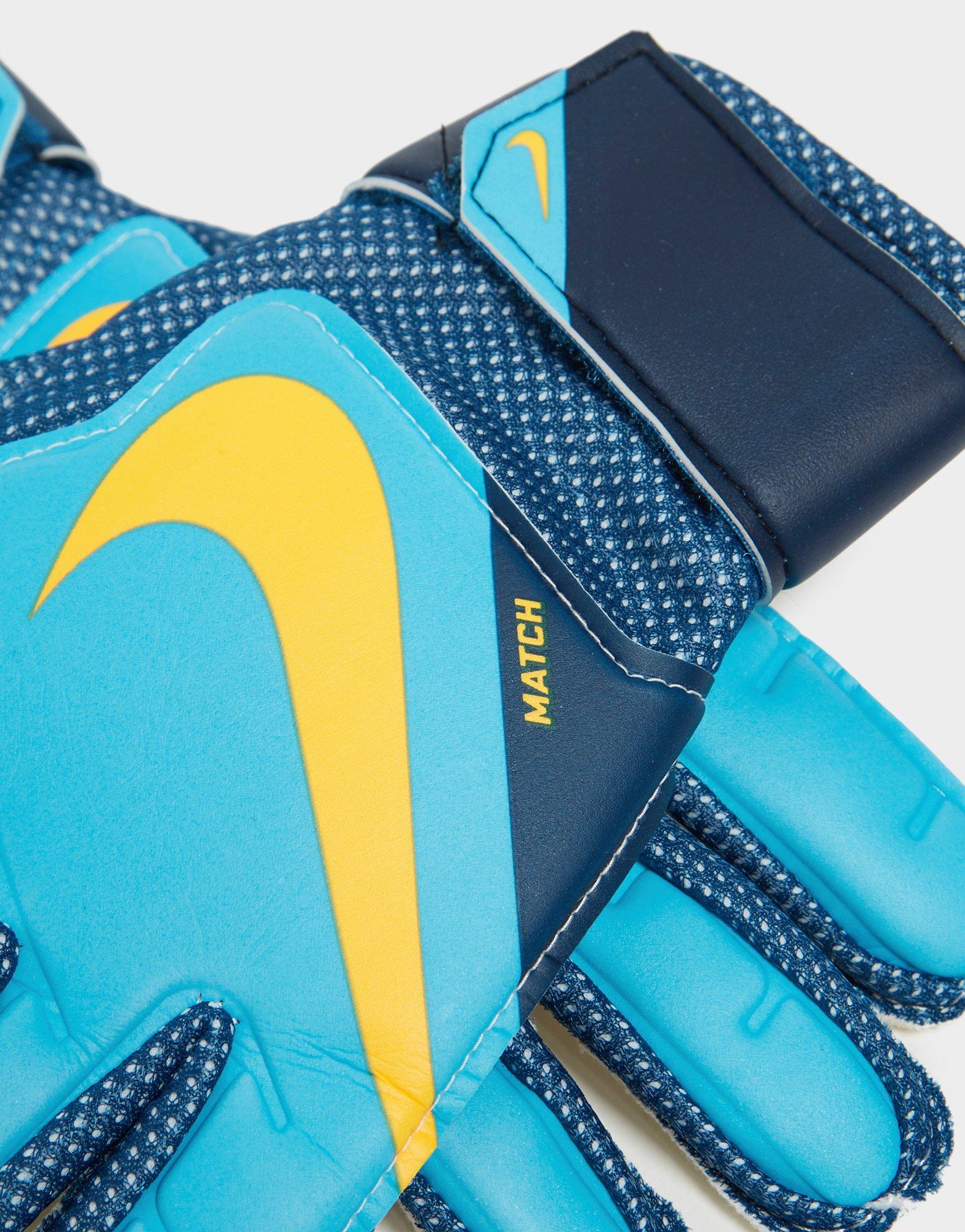 Nike Match Goalkeeper Gloves