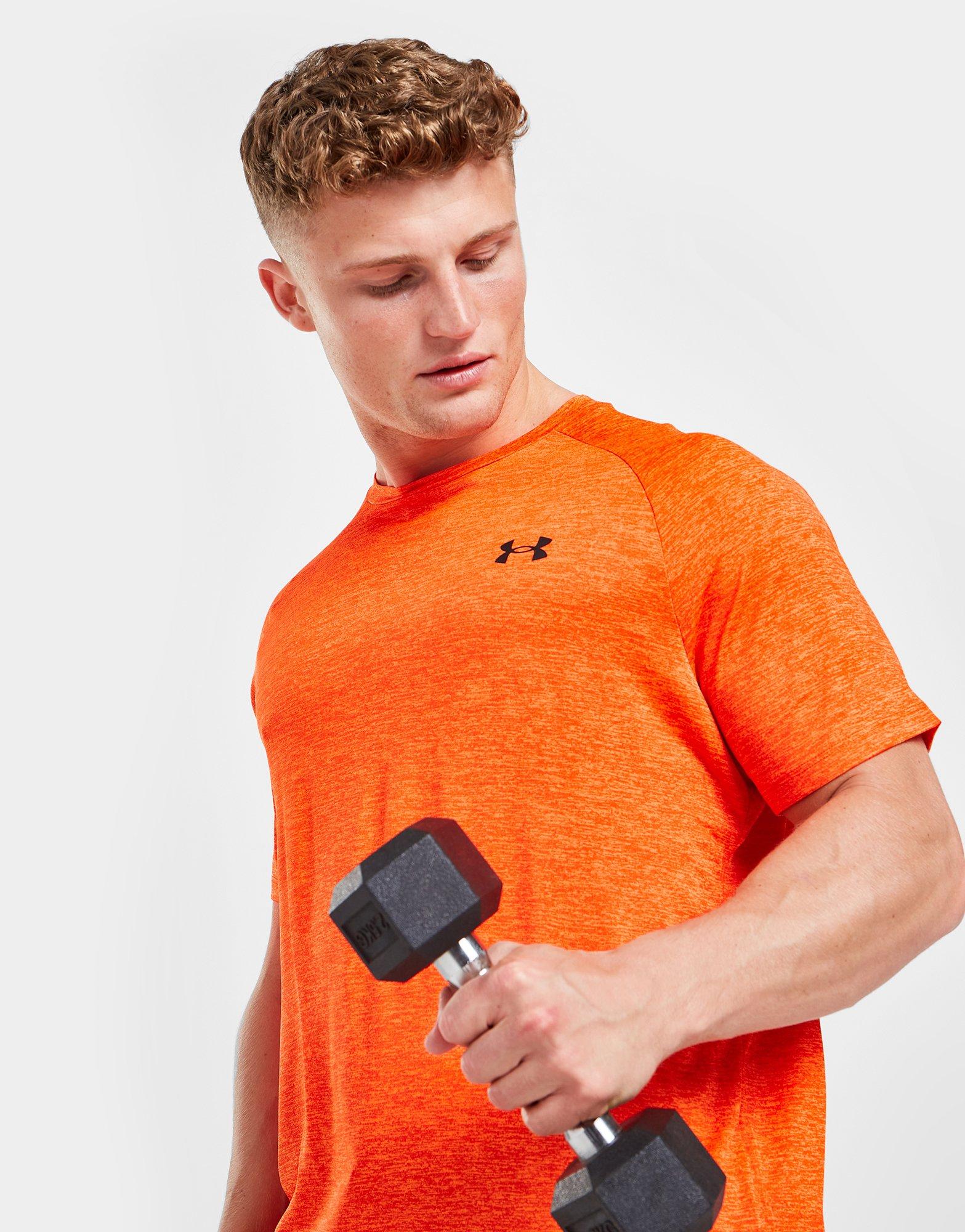 Orange under outlet armour t shirt