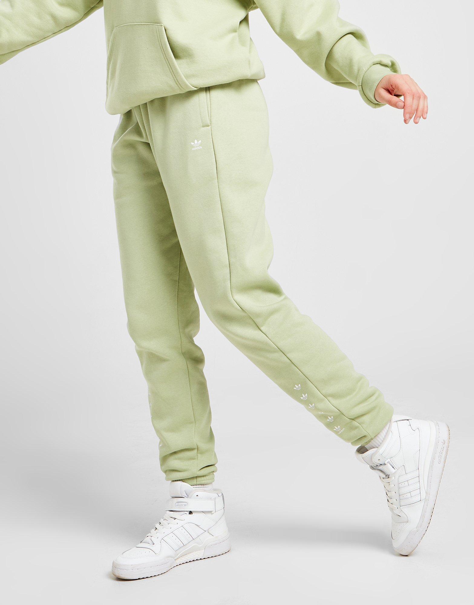 Ensemble adidas vert discount pastel