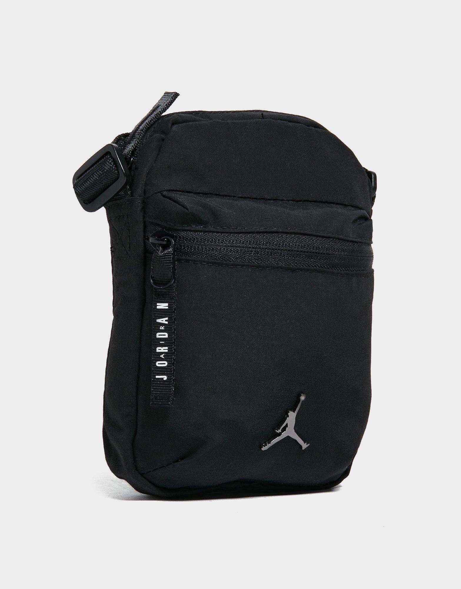 Jordan AIRBORNE - Bandolera - black/negro 