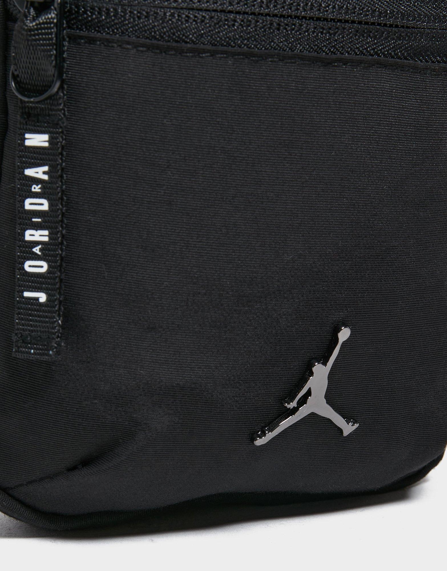 Jordan Men’s Crossbody/Bandolera Black/ Negro Color