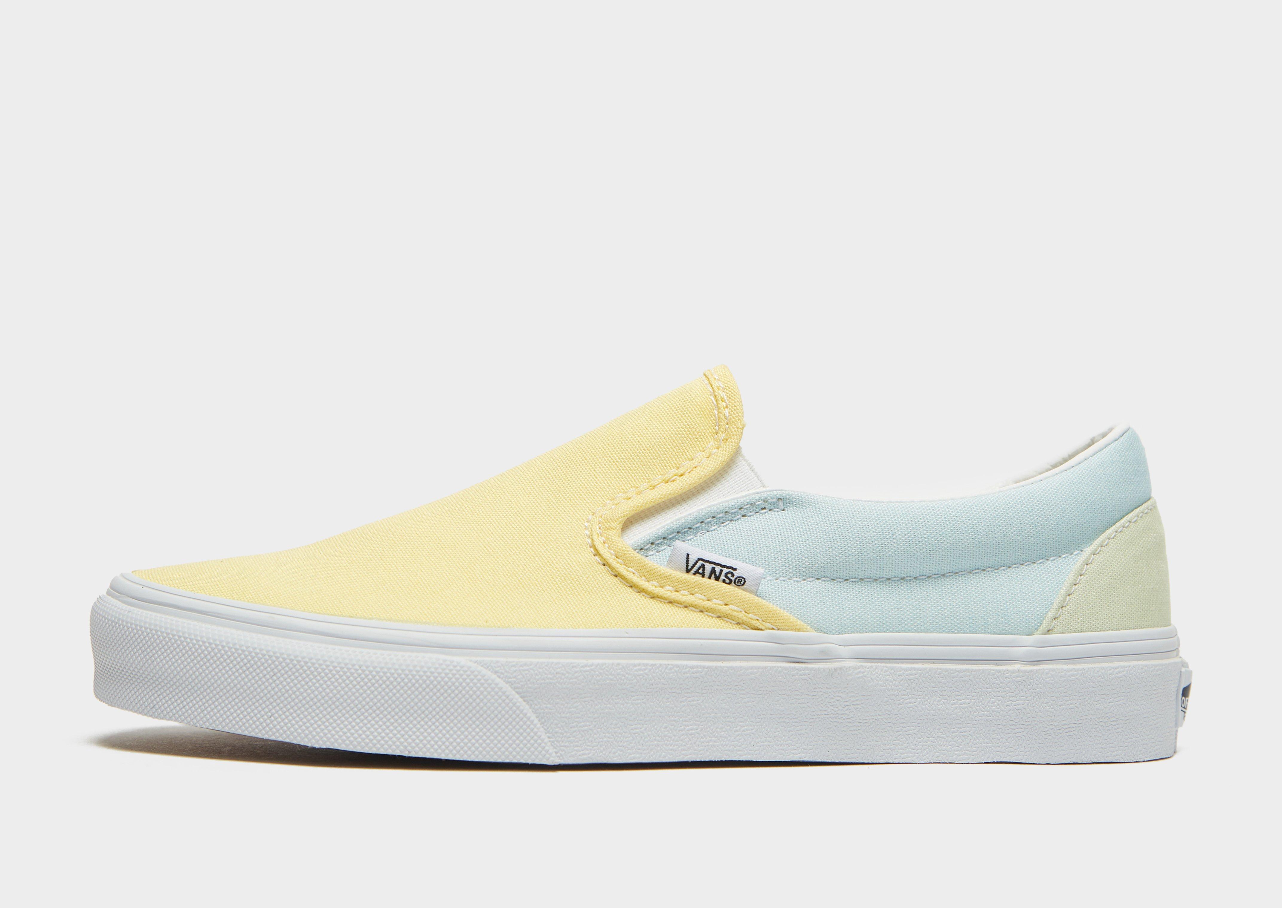 clarks ladies flat shoes