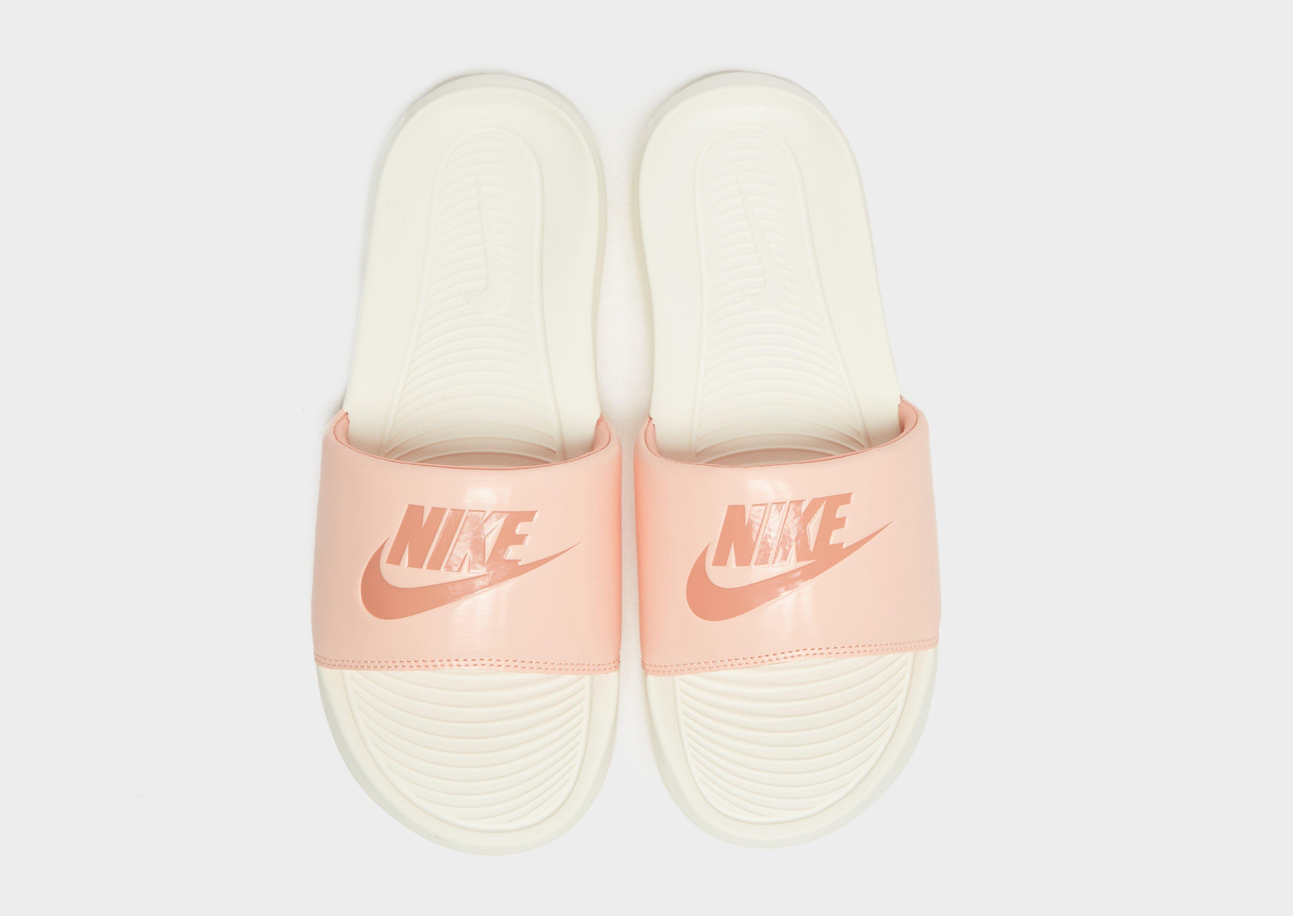 Nike Chanclas Victori One para mujer