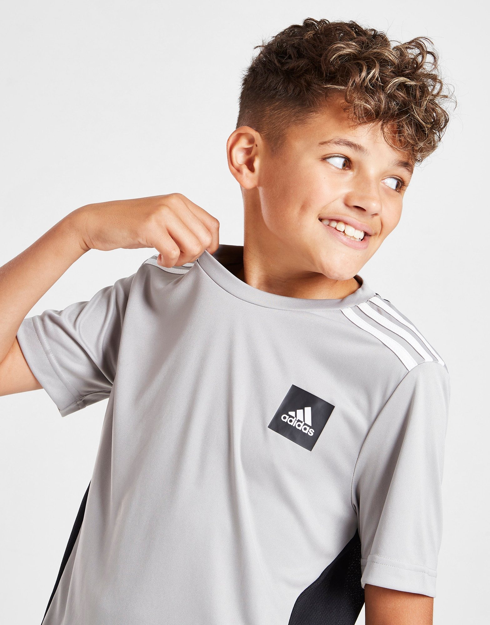 T-Shirts Adidas Kinder Kinder Jungen Adidas Kleidung Adidas Kinder T-Shirts & Polos Adidas Kinder T-Shirts Adidas Kinder T-Shirts ADIDAS 13-14 Jahre schwarz 