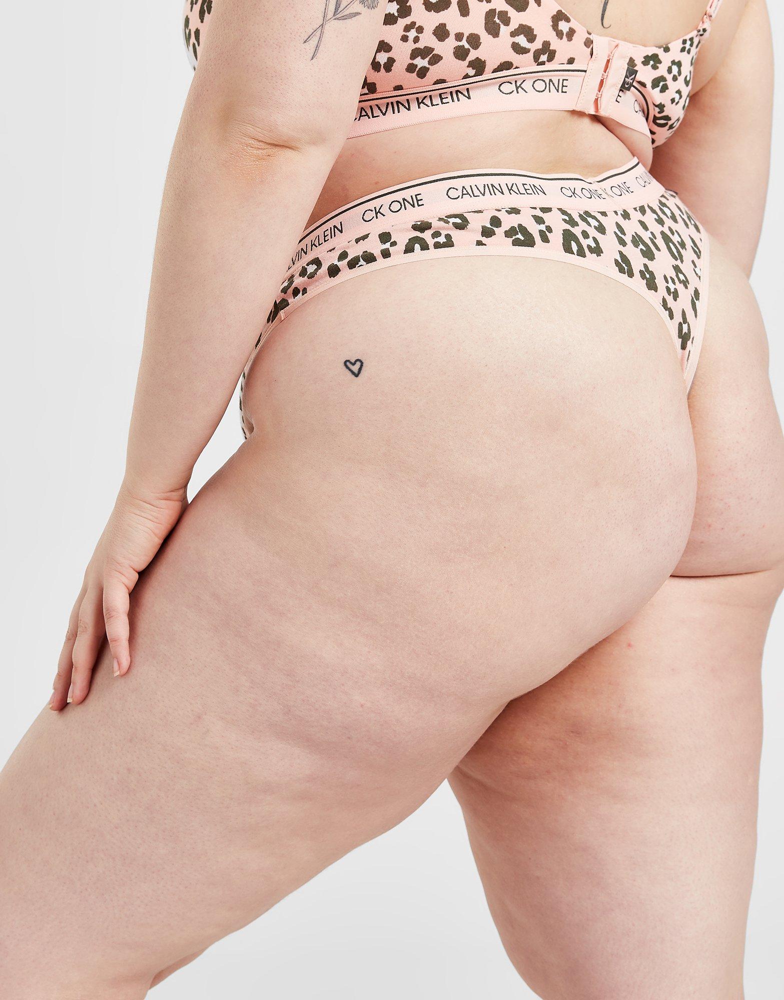 Calvin Klein Underwear Plus Size Tape Thong