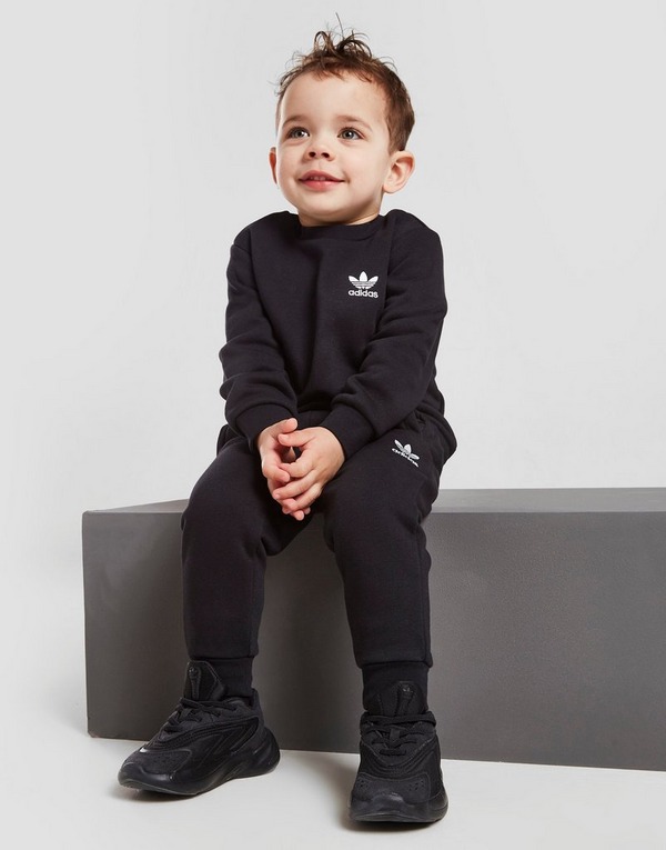 Bestaan Microbe conservatief Black adidas Originals Essential Fleece Tracksuit Infant | JD Sports UK